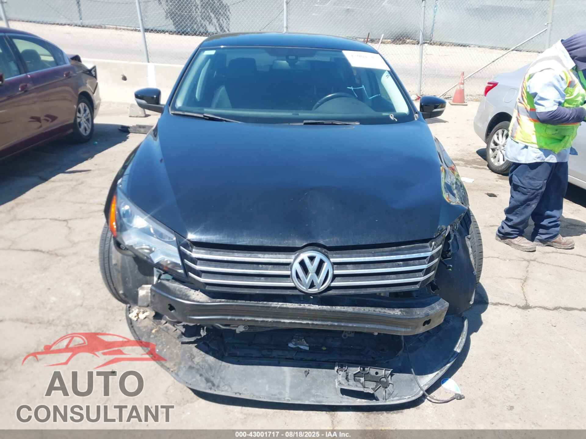 VOLKSWAGEN PASSAT 2014 - 1VWBP7A30EC005711