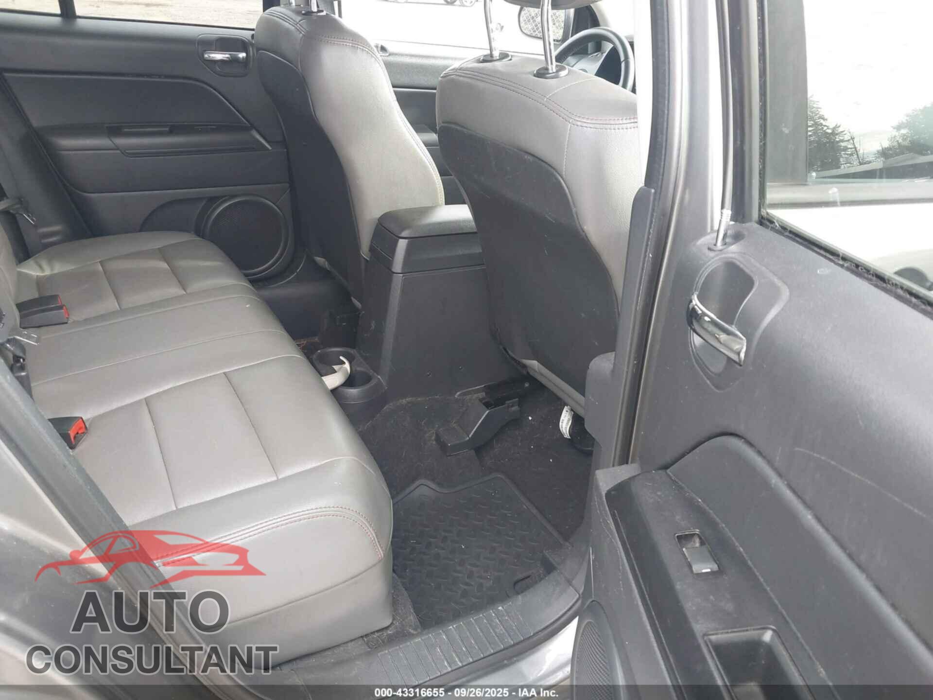 JEEP COMPASS 2012 - 1C4NJDEB2CD616512