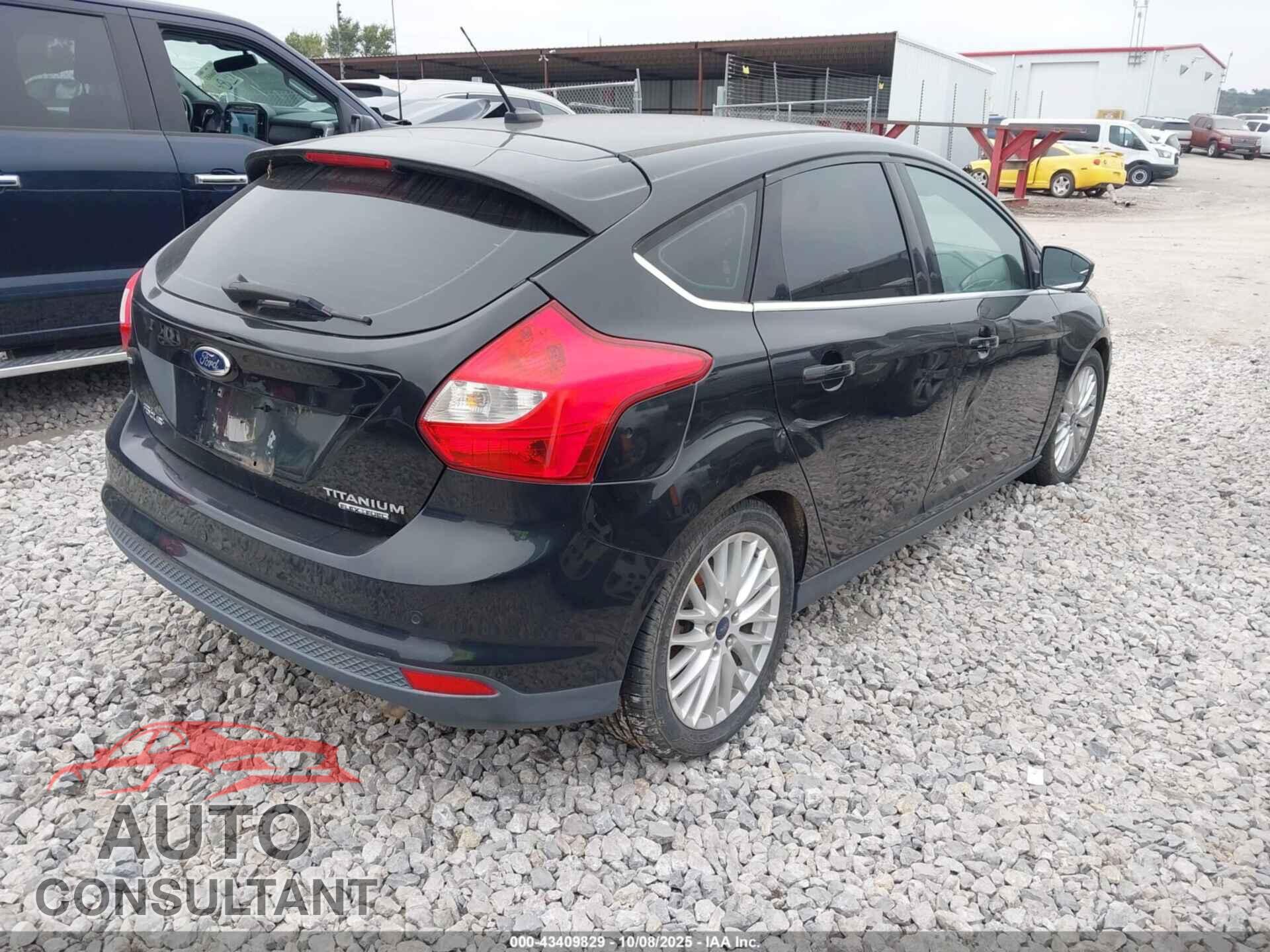 FORD FOCUS 2014 - 1FADP3N28EL205151