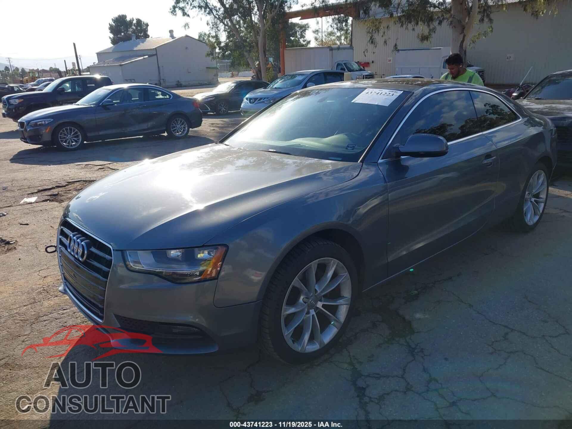 AUDI A5 2013 - WAUCFAFR3DA055031