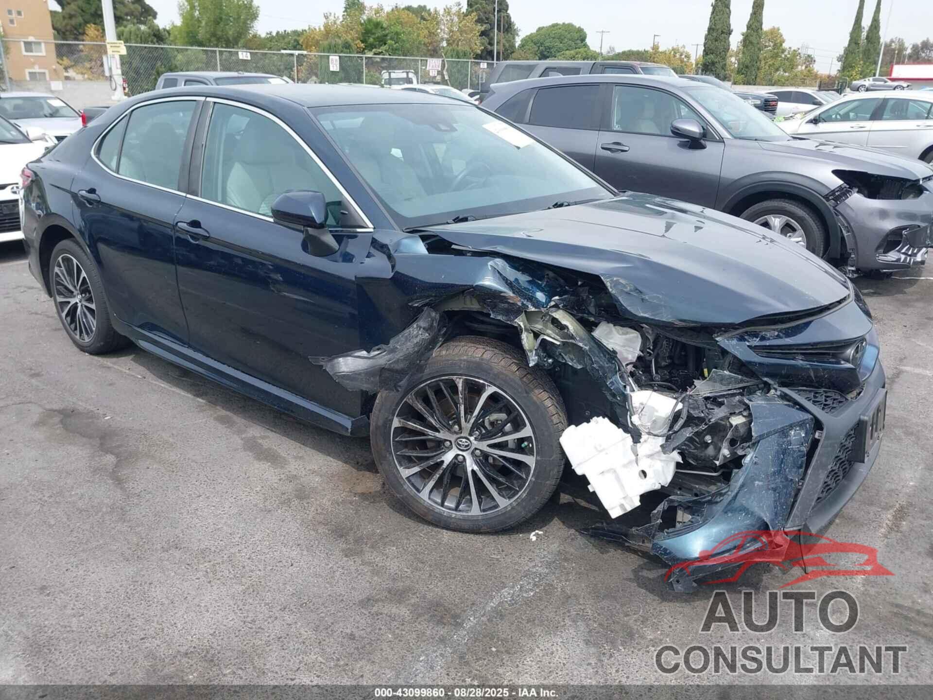 TOYOTA CAMRY 2019 - 4T1B11HK4KU764944