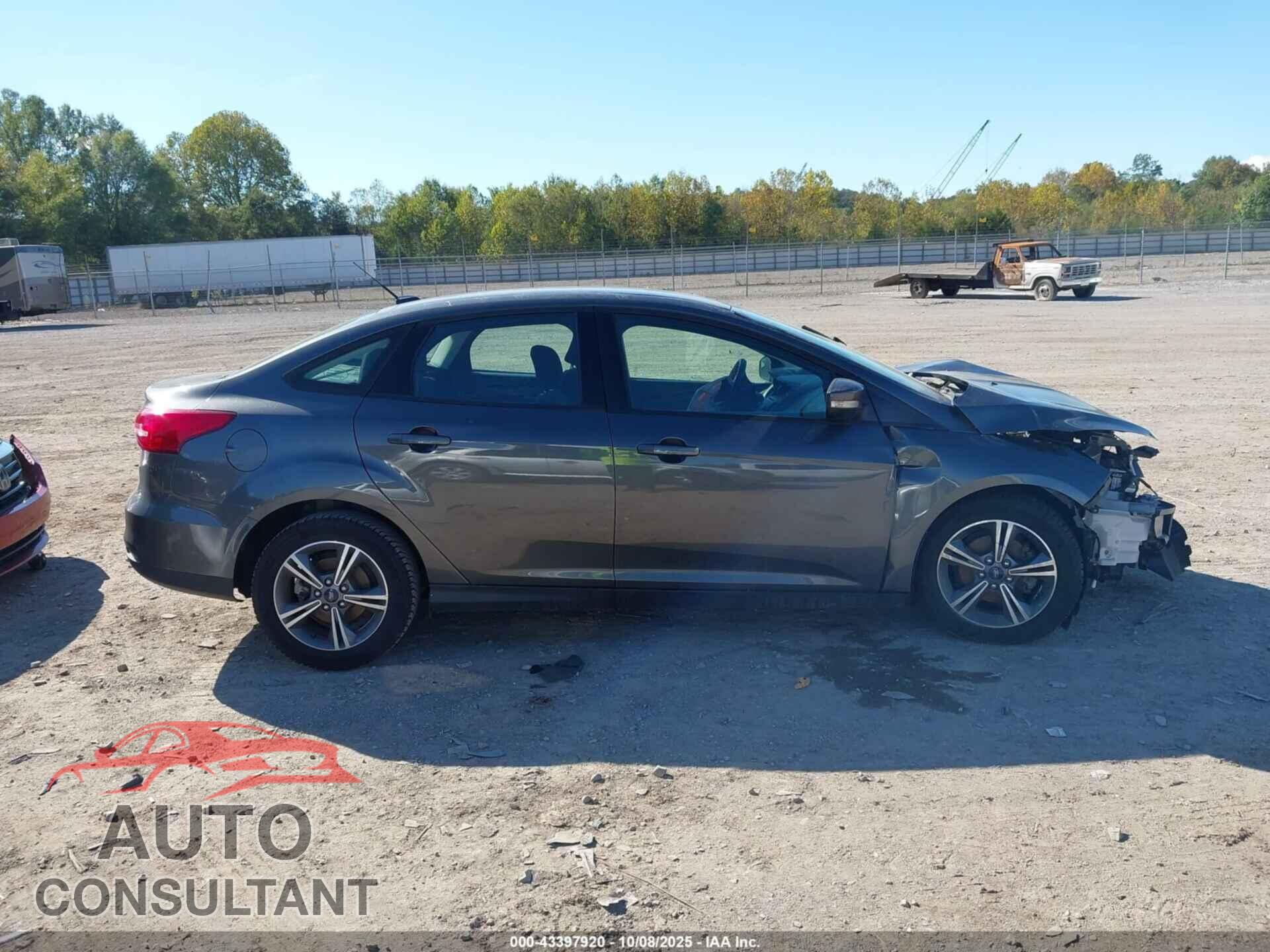 FORD FOCUS 2017 - 1FADP3FE2HL335536