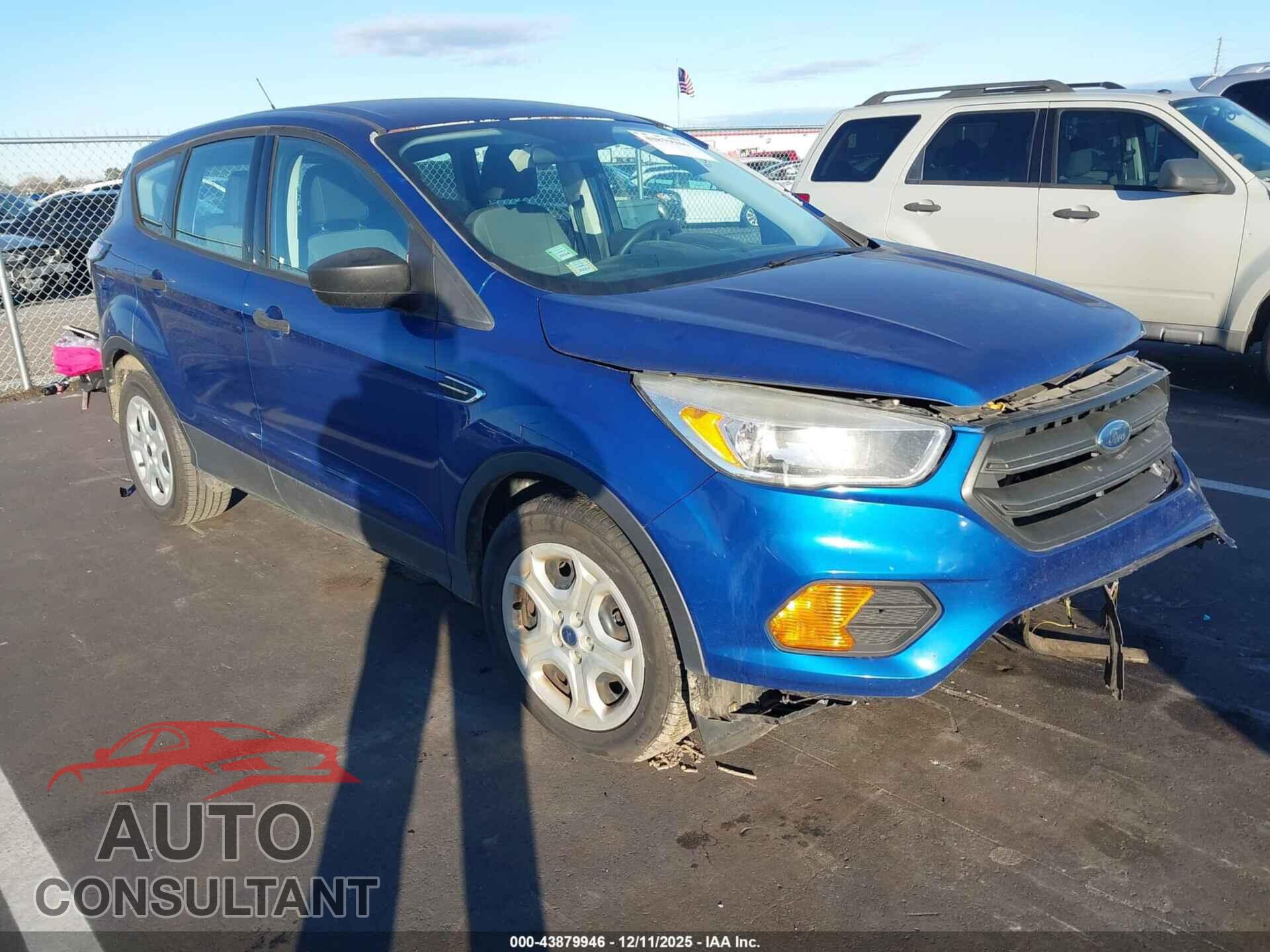 FORD ESCAPE 2017 - 1FMCU0F78HUB35894