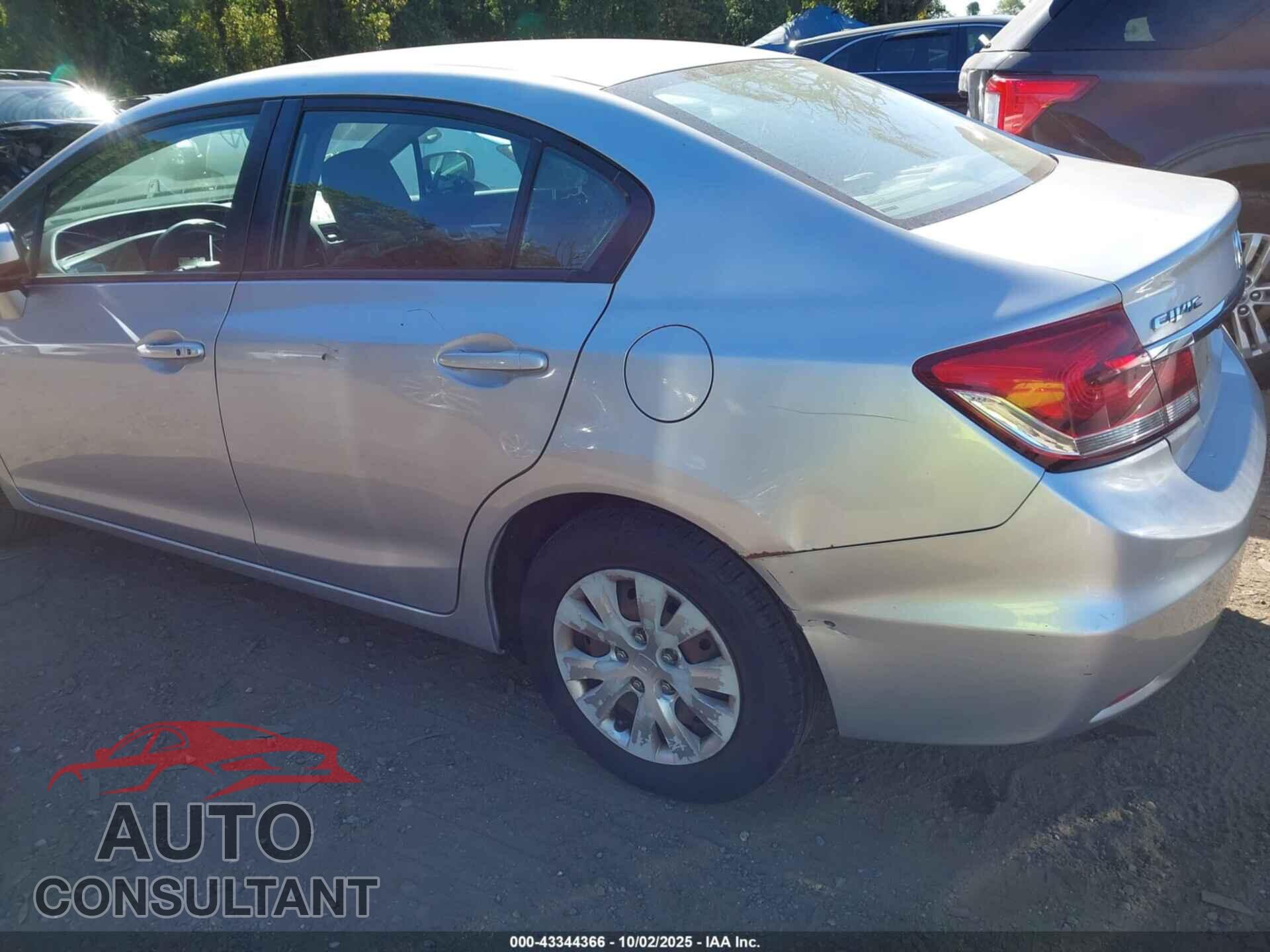 HONDA CIVIC 2015 - 19XFB2F82FE295616