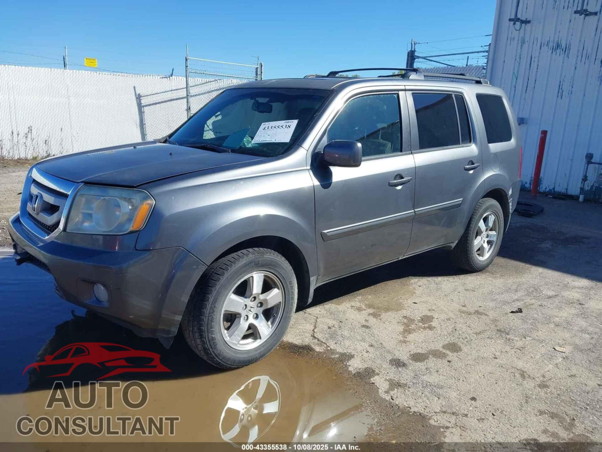 HONDA PILOT 2011 - 5FNYF4H70BB086151
