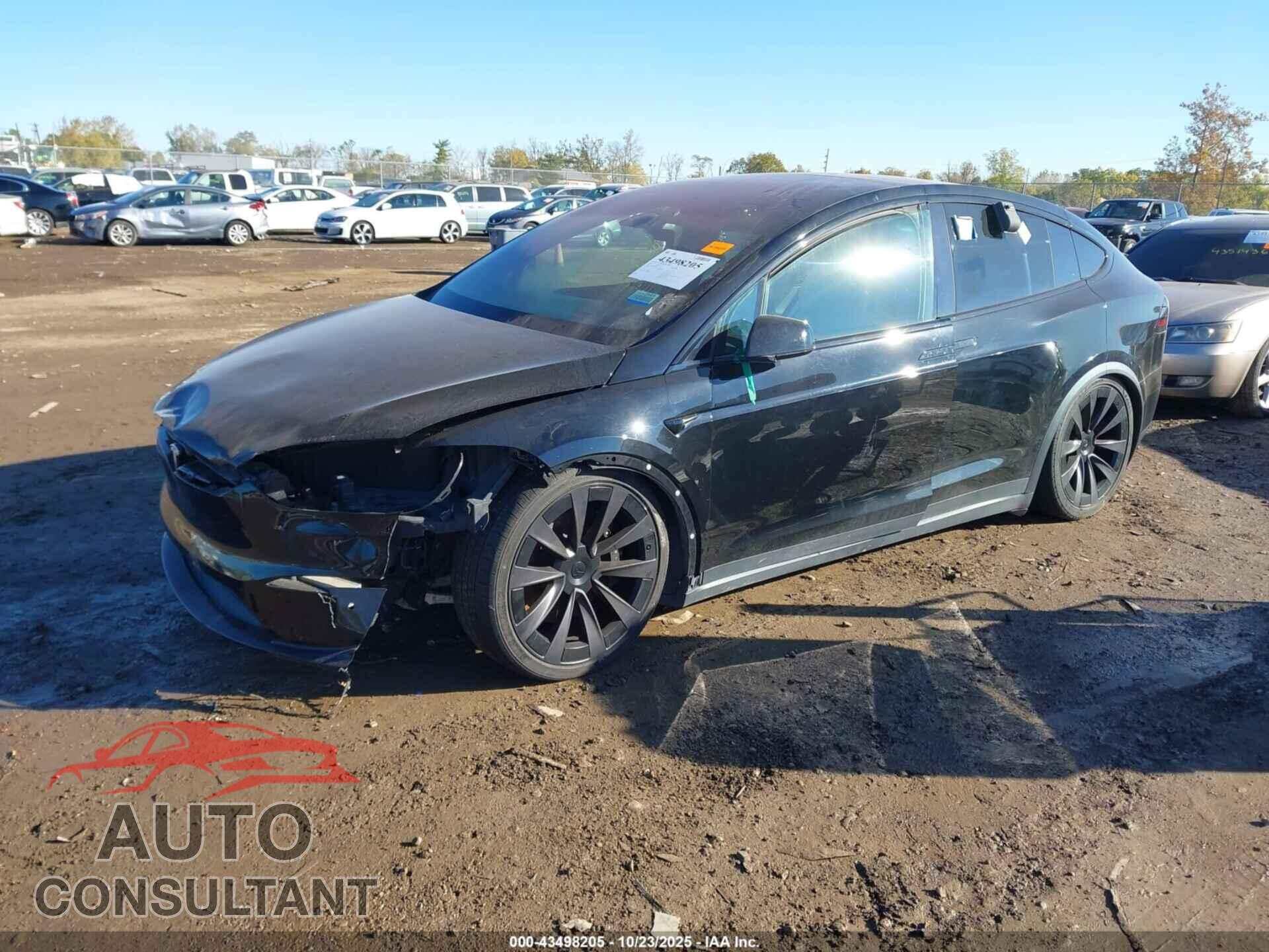 TESLA MODEL X 2023 - 7SAXCBE62PF375501
