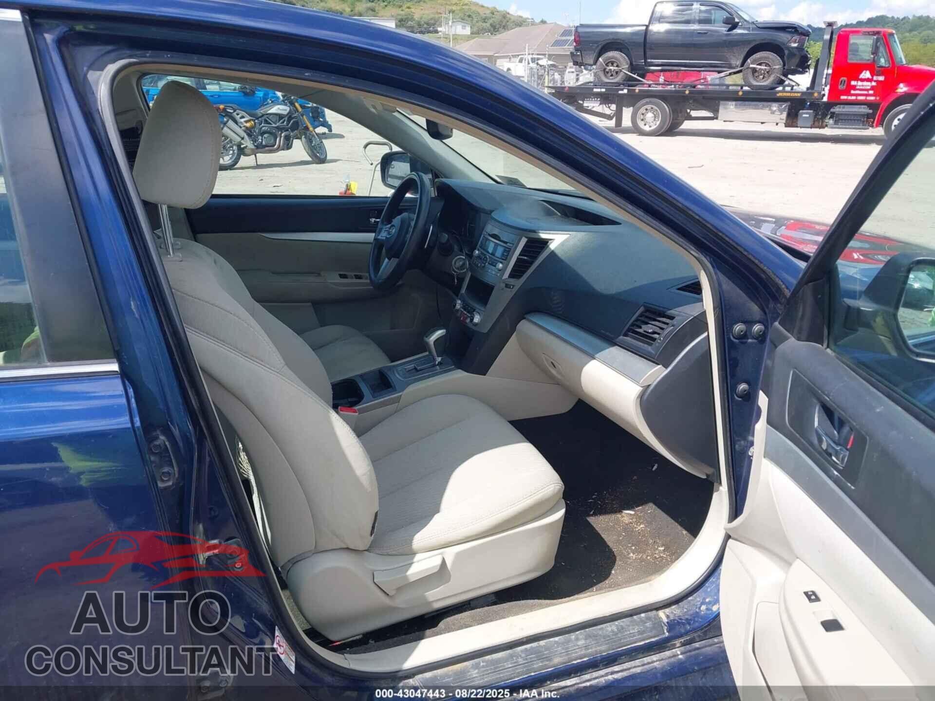 SUBARU LEGACY 2011 - 4S3BMBA67B3258786