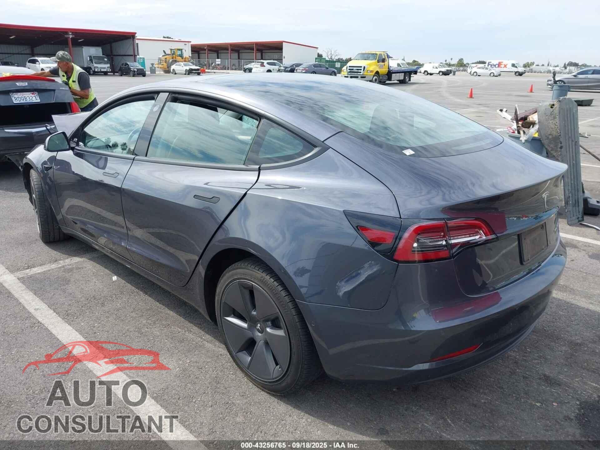 TESLA MODEL 3 2022 - 5YJ3E1EBXNF201668