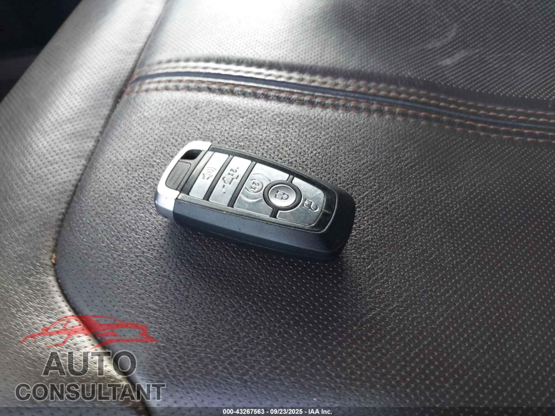 FORD F-250 2017 - 1FT7W2B68HEE40721