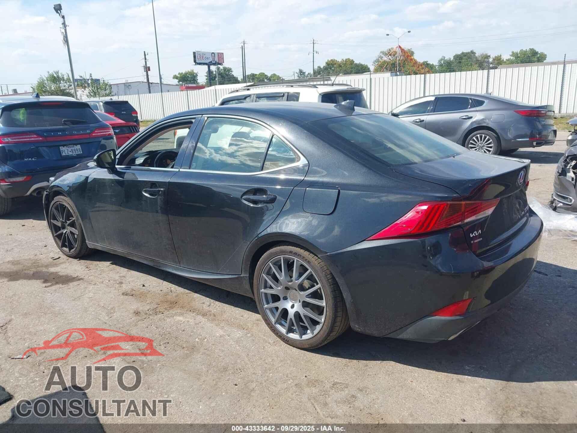 LEXUS IS 300 2017 - JTHCM1D2XH5019896