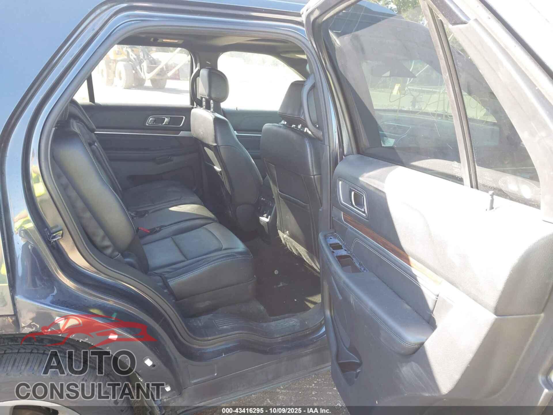 FORD EXPLORER 2017 - 1FM5K7FH7HGB20706
