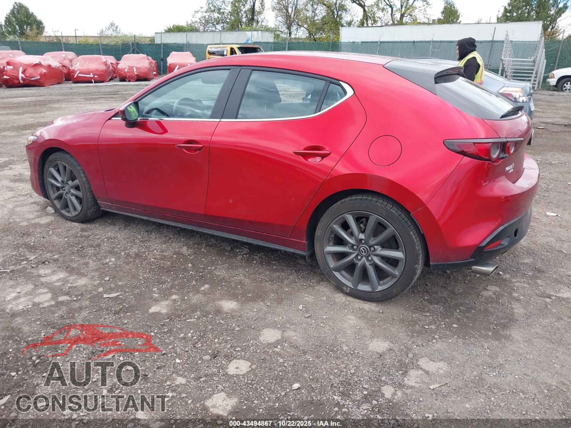 MAZDA MAZDA3 2021 - JM1BPBLL4M1402299