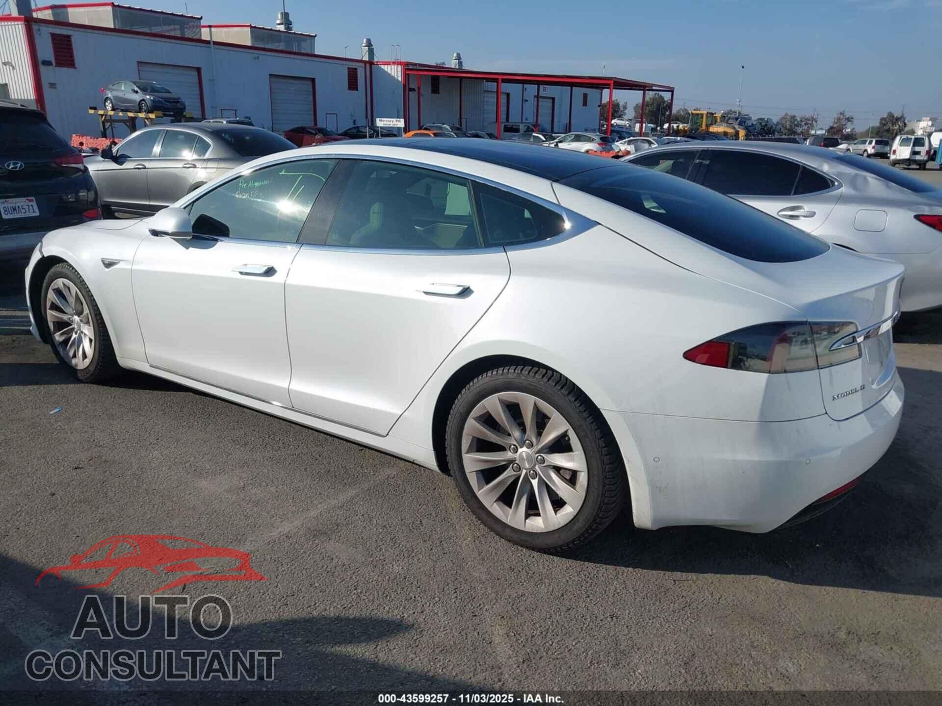 TESLA MODEL S 2016 - 5YJSA1E2XGF138954