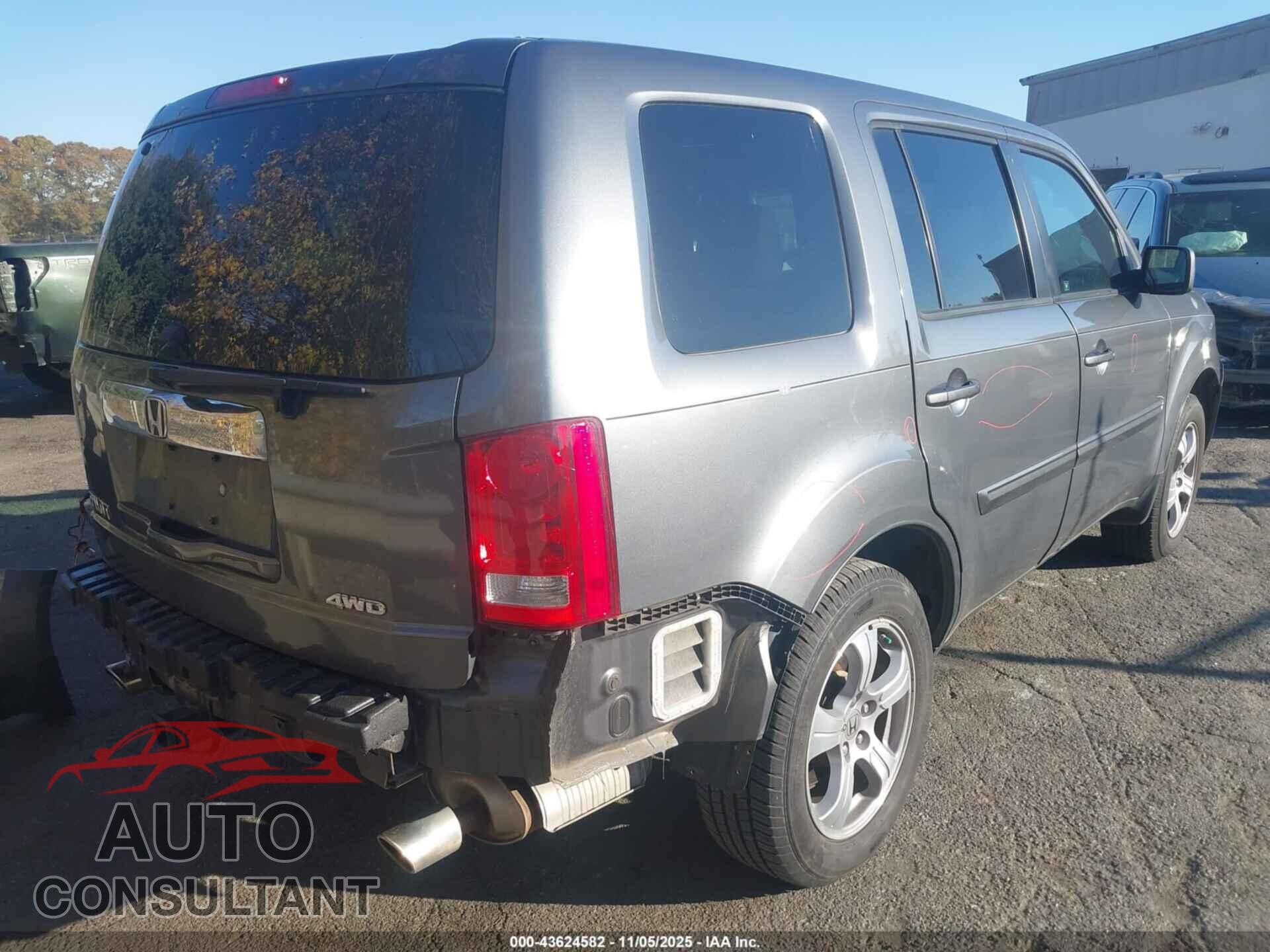 HONDA PILOT 2012 - 5FNYF4H51CB002855