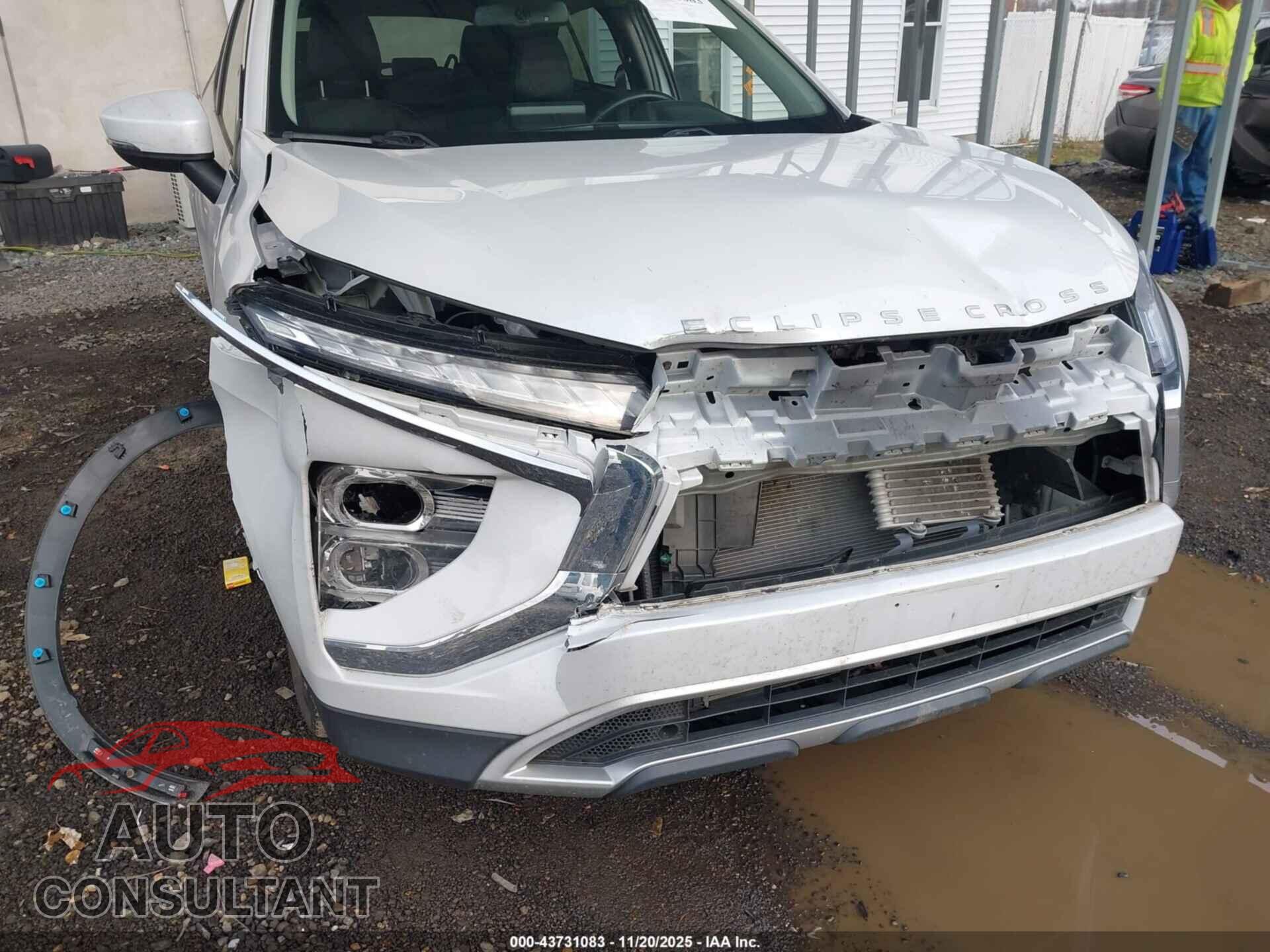 MITSUBISHI ECLIPSE CROSS 2022 - JA4ATWAA8NZ040460