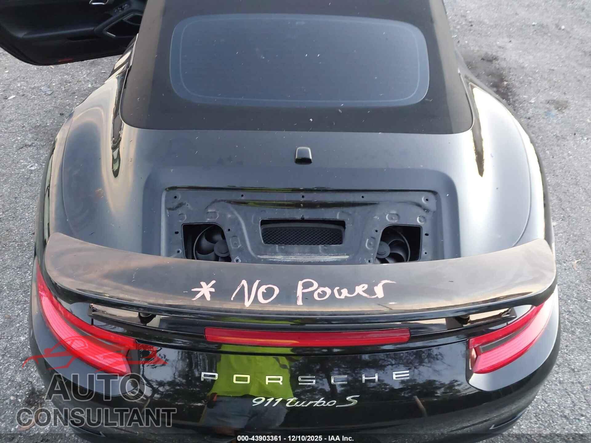 PORSCHE 911 2017 - WP0CD2A90HS178324