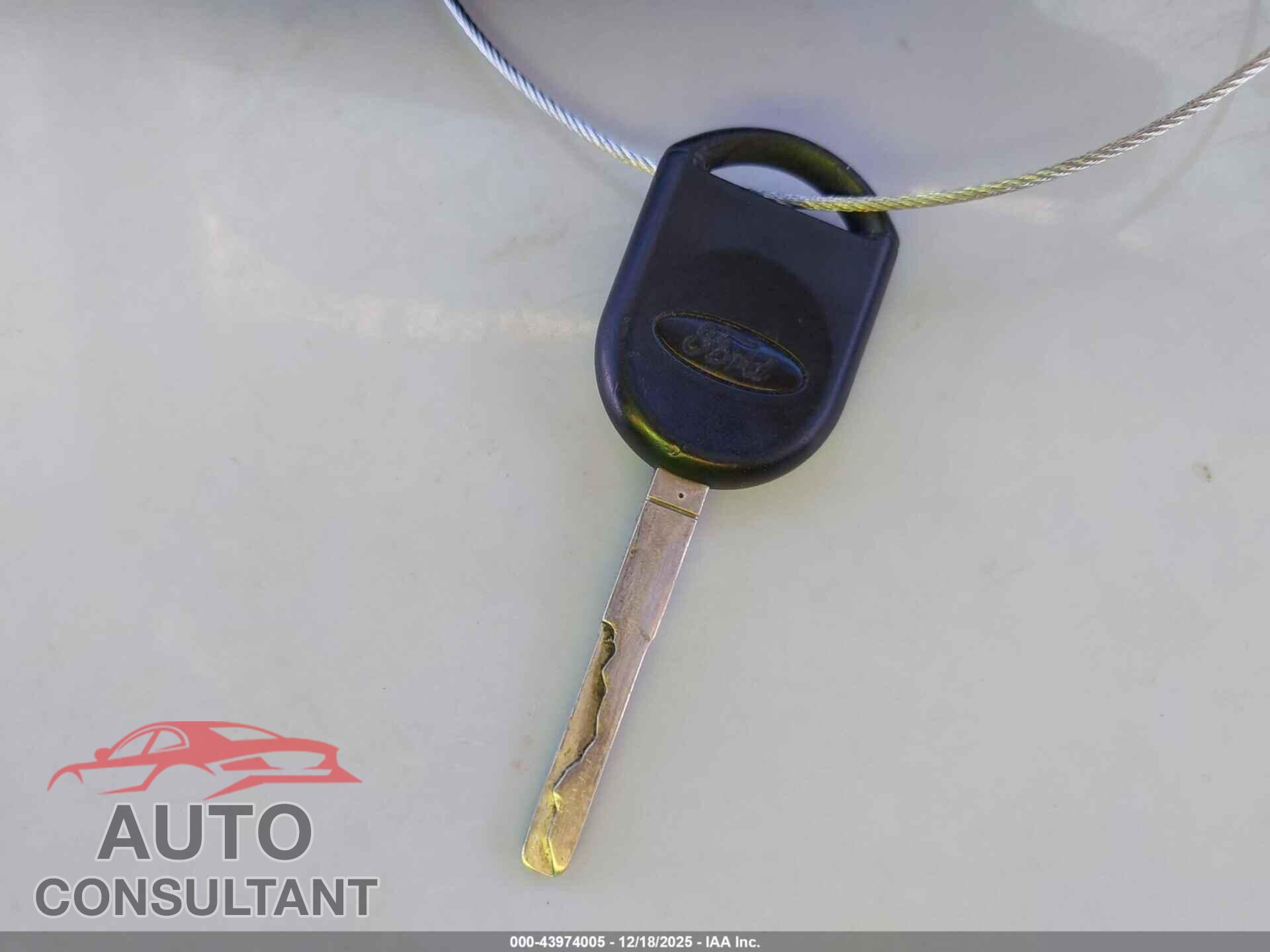 FORD FOCUS 2014 - 1FADP3F28EL453933