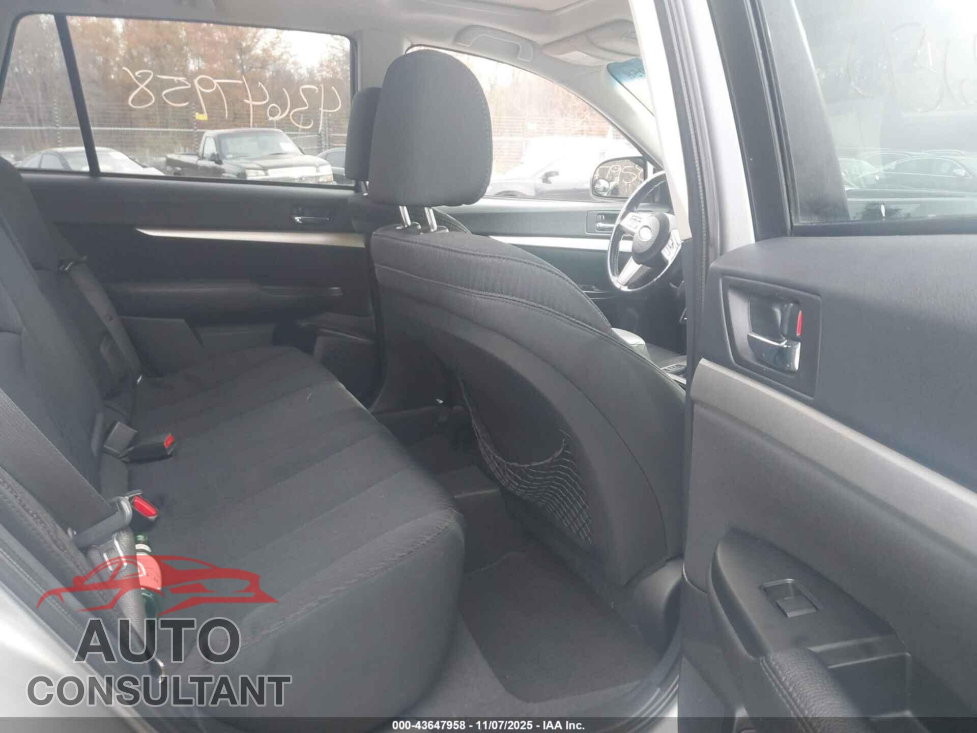 SUBARU OUTBACK 2011 - 4S4BRBGC5B3353809