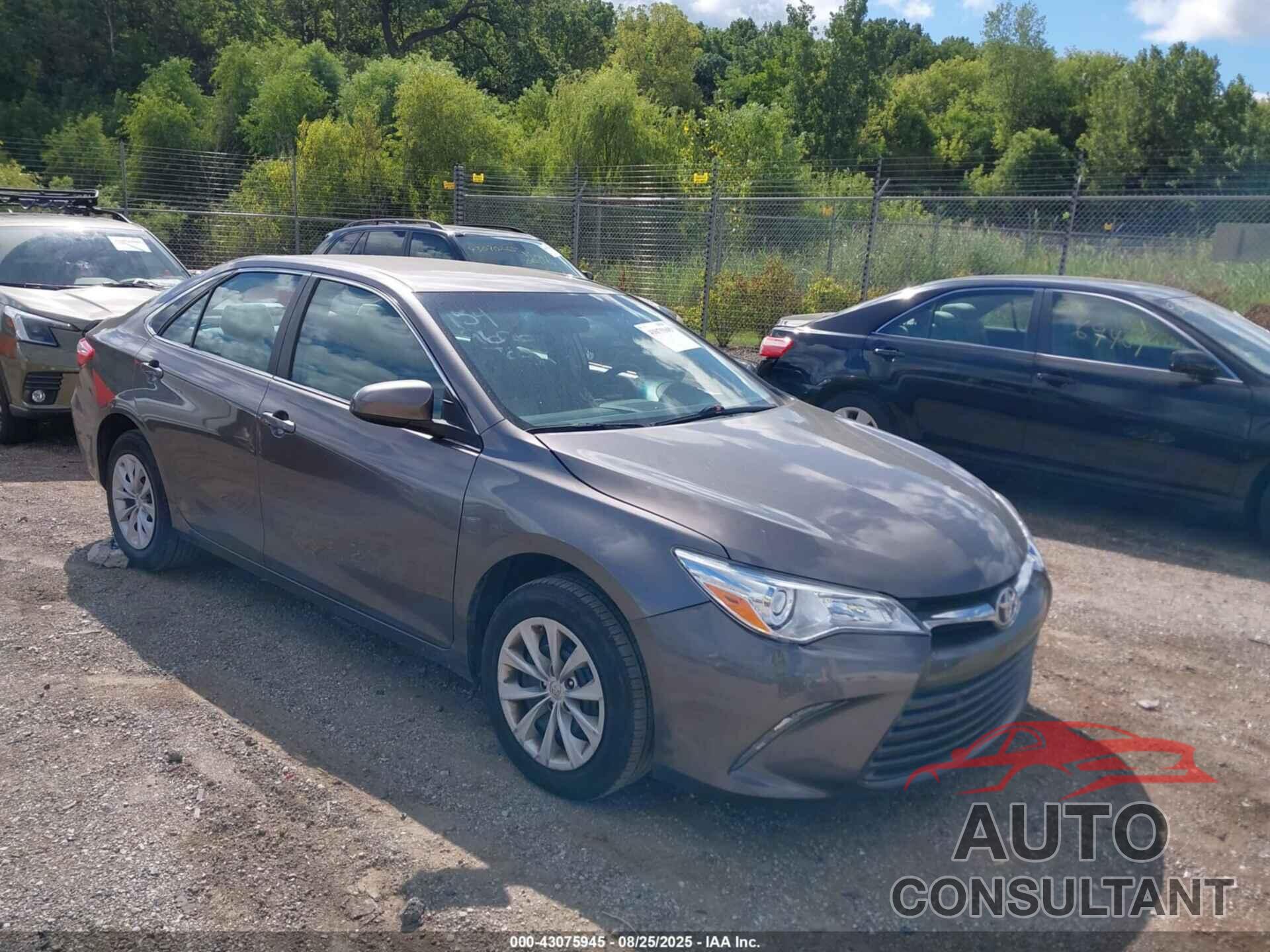 TOYOTA CAMRY 2017 - 4T1BF1FK8HU358694