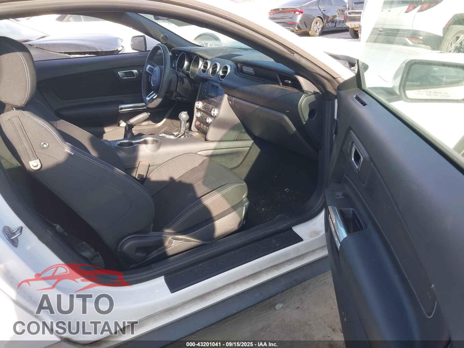 FORD MUSTANG 2021 - 1FA6P8TH7M5140566