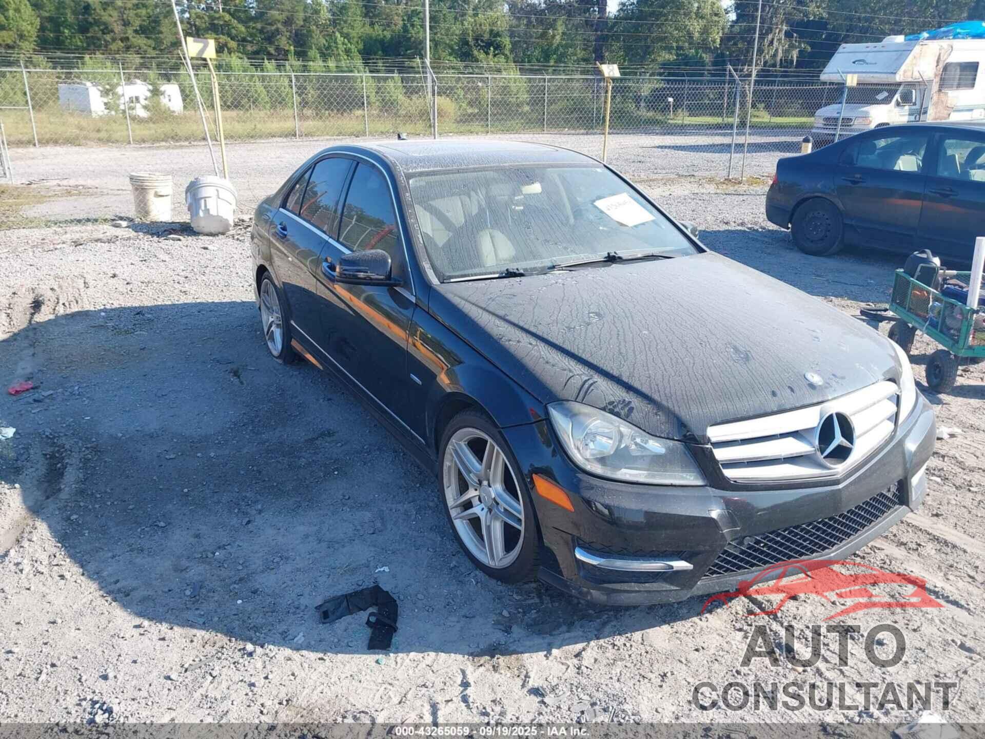 MERCEDES-BENZ C 250 2012 - WDDGF4HB5CA604139