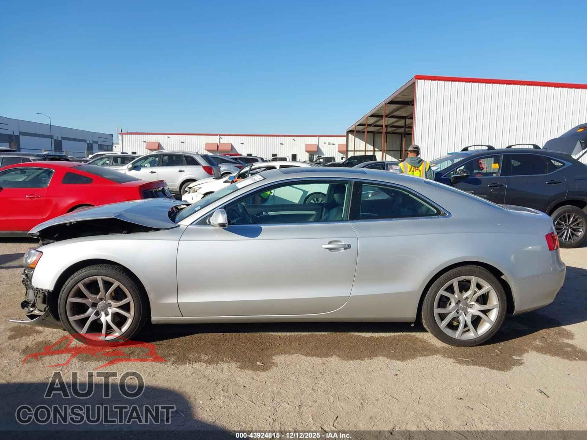 AUDI A5 2011 - WAUCFAFR4BA008961