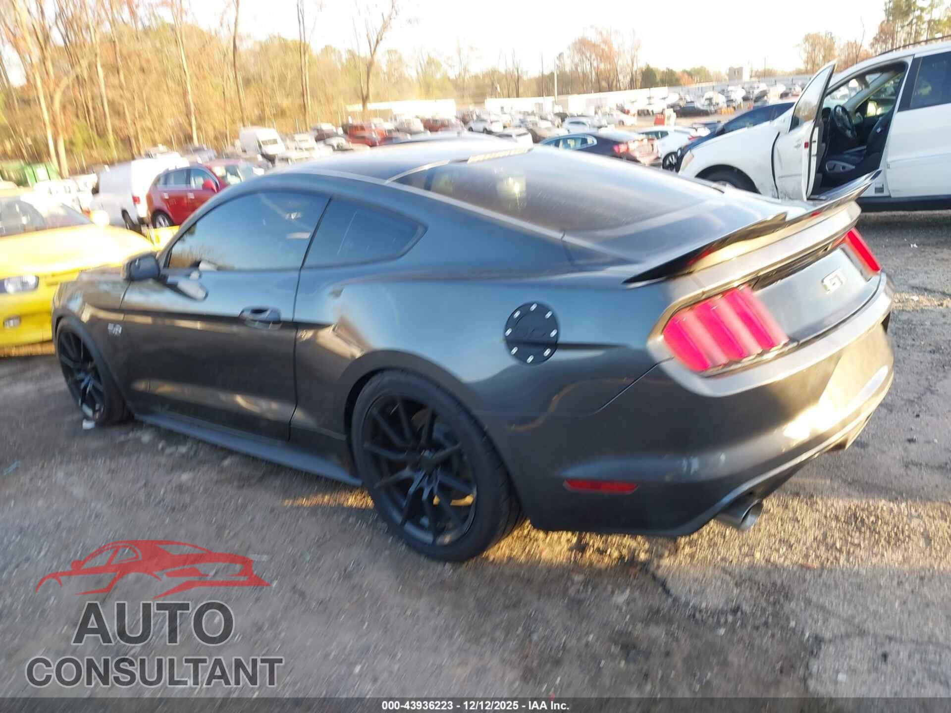 FORD MUSTANG 2015 - 1FA6P8CF0F5368412