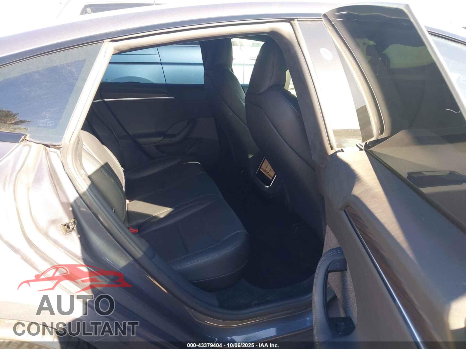 TESLA MODEL S 2022 - 5YJSA1E51NF464603