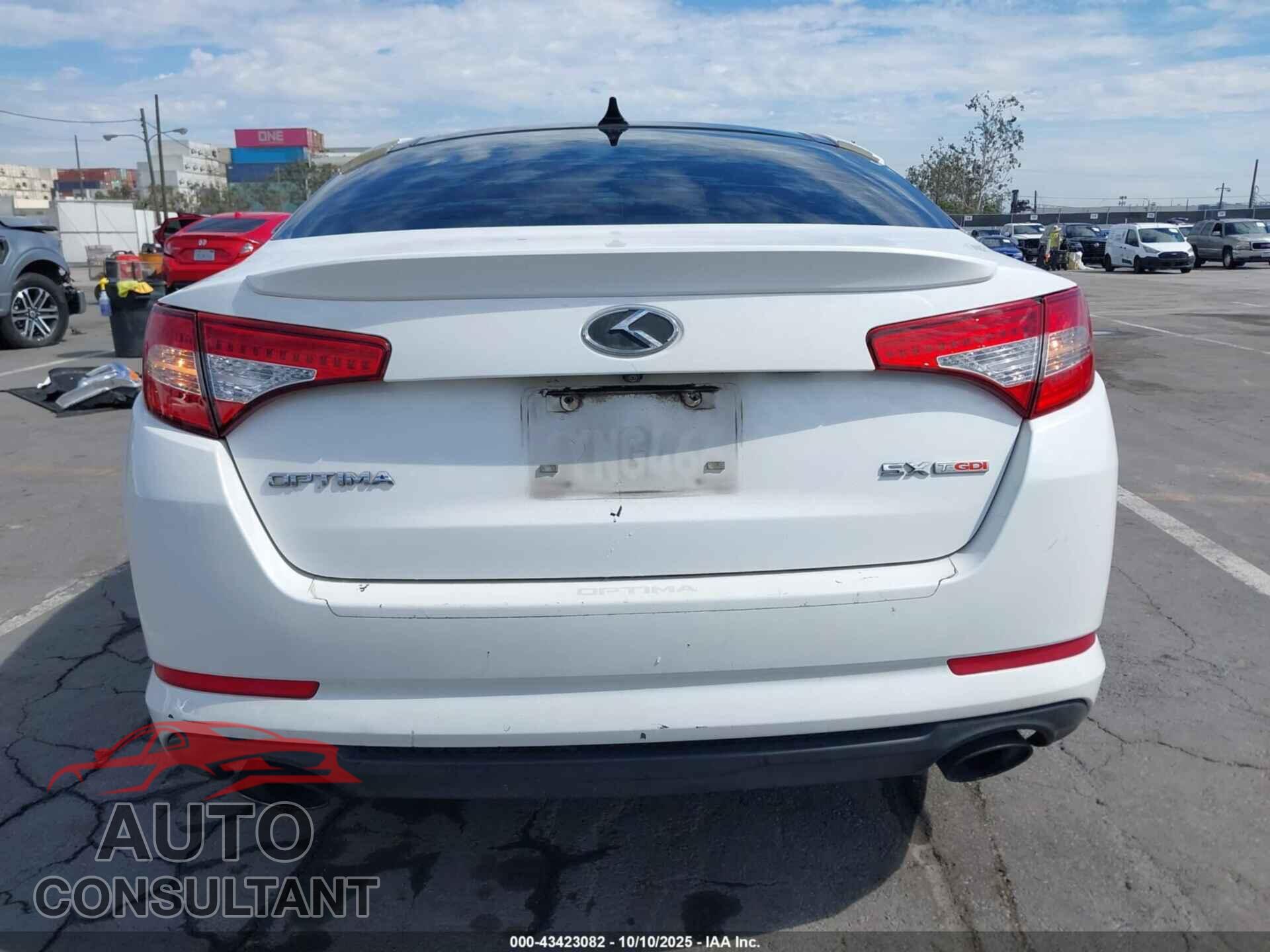 KIA OPTIMA 2012 - 5XXGR4A64CG046738