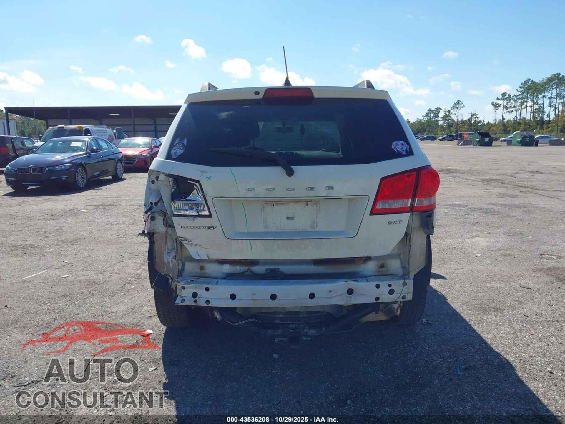 DODGE JOURNEY 2015 - 3C4PDCBB9FT707614