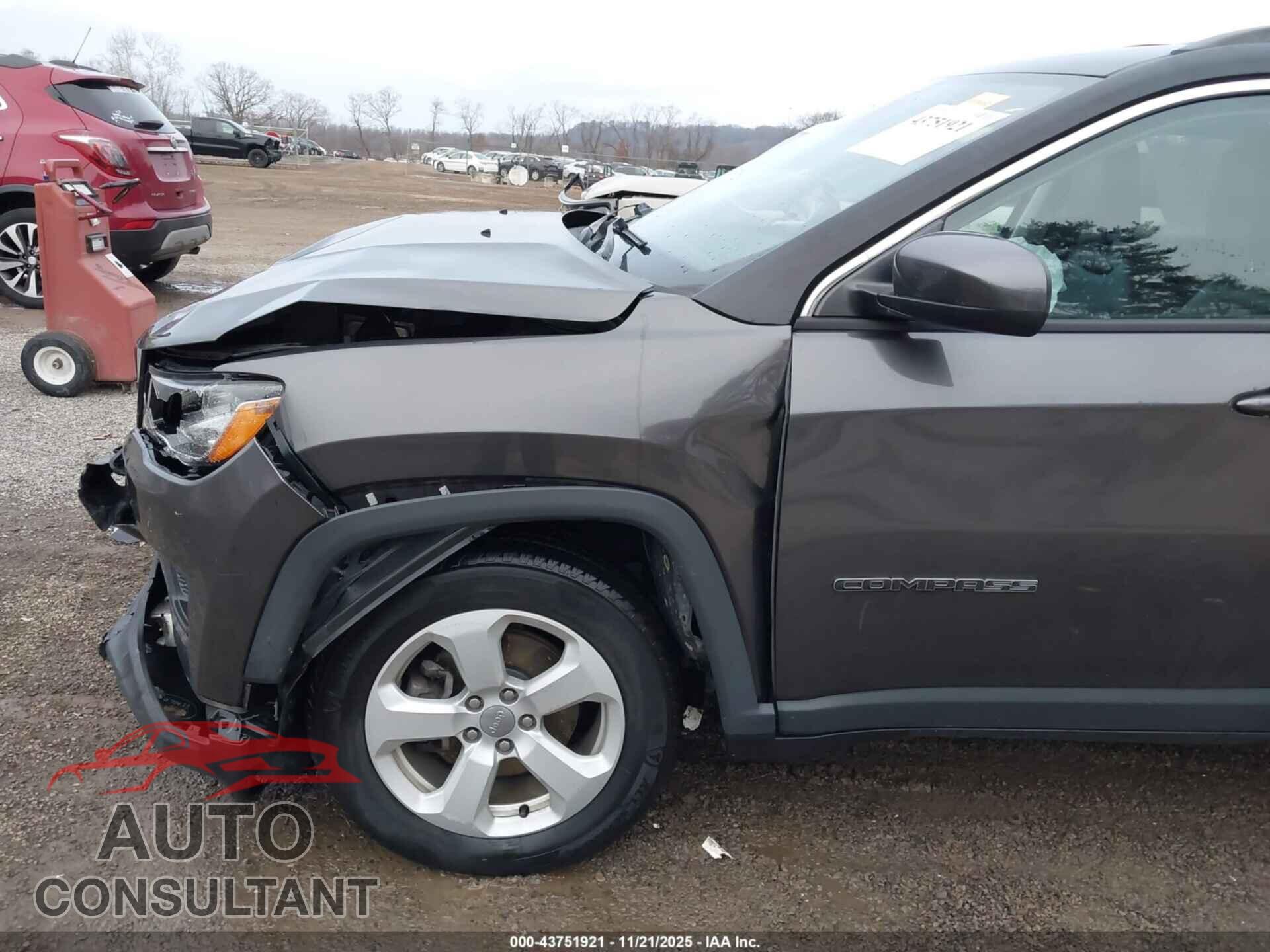 JEEP COMPASS 2018 - 3C4NJDBB9JT366682