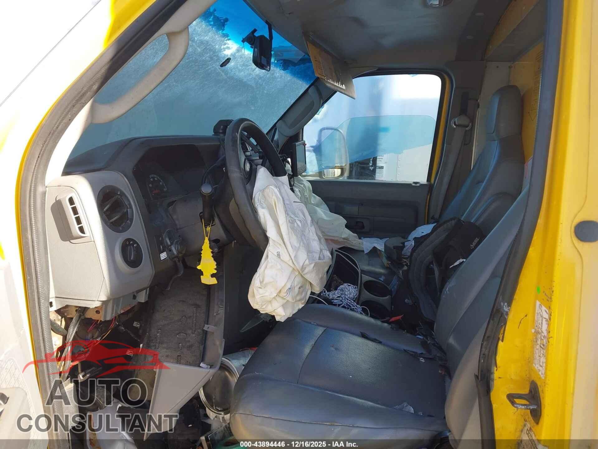 FORD E-350 CUTAWAY 2016 - 1FDWE3FS0GDC41416