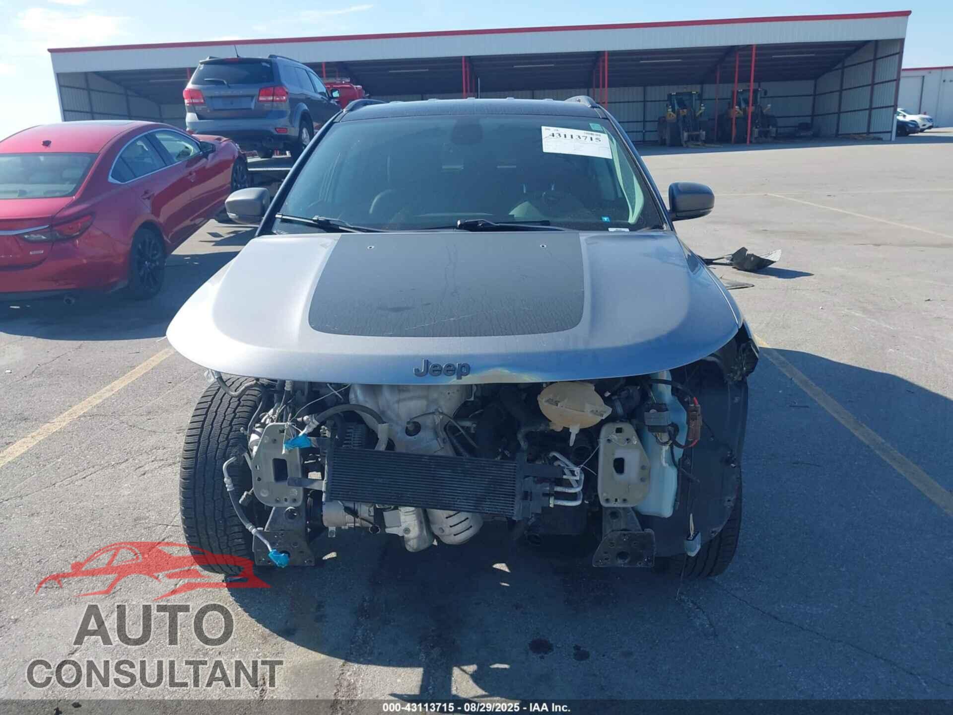 JEEP COMPASS 2018 - 3C4NJDDB5JT129622