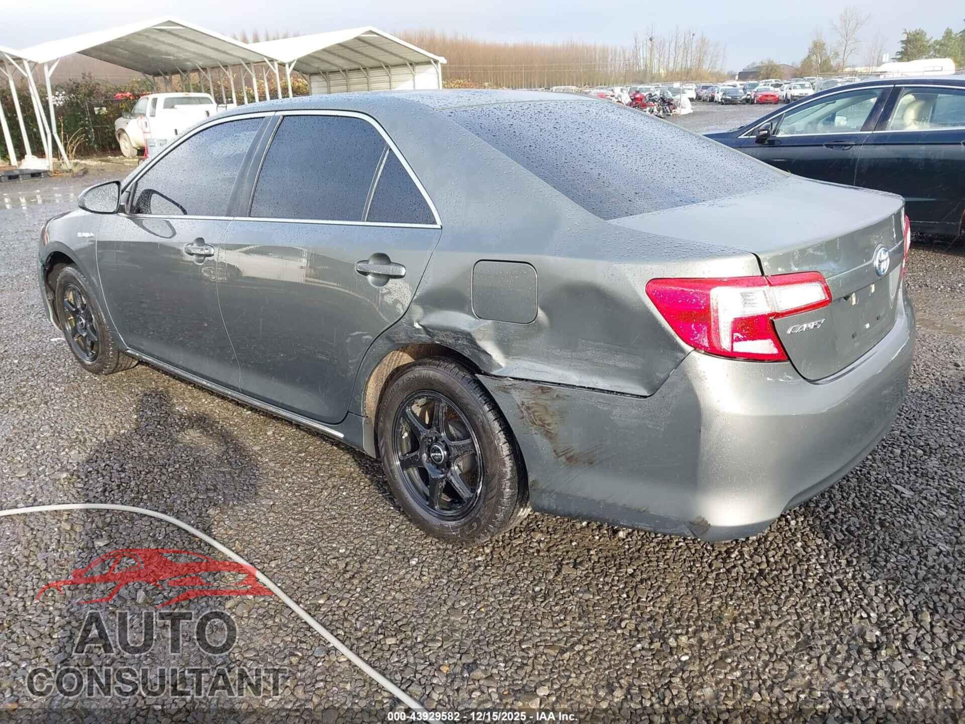 TOYOTA CAMRY HYBRID 2013 - 4T1BD1FK5DU090400