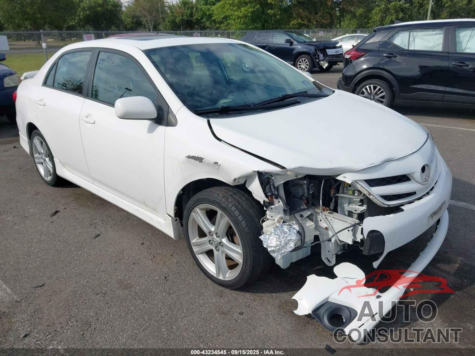 TOYOTA COROLLA 2013 - 2T1BU4EE1DC957239