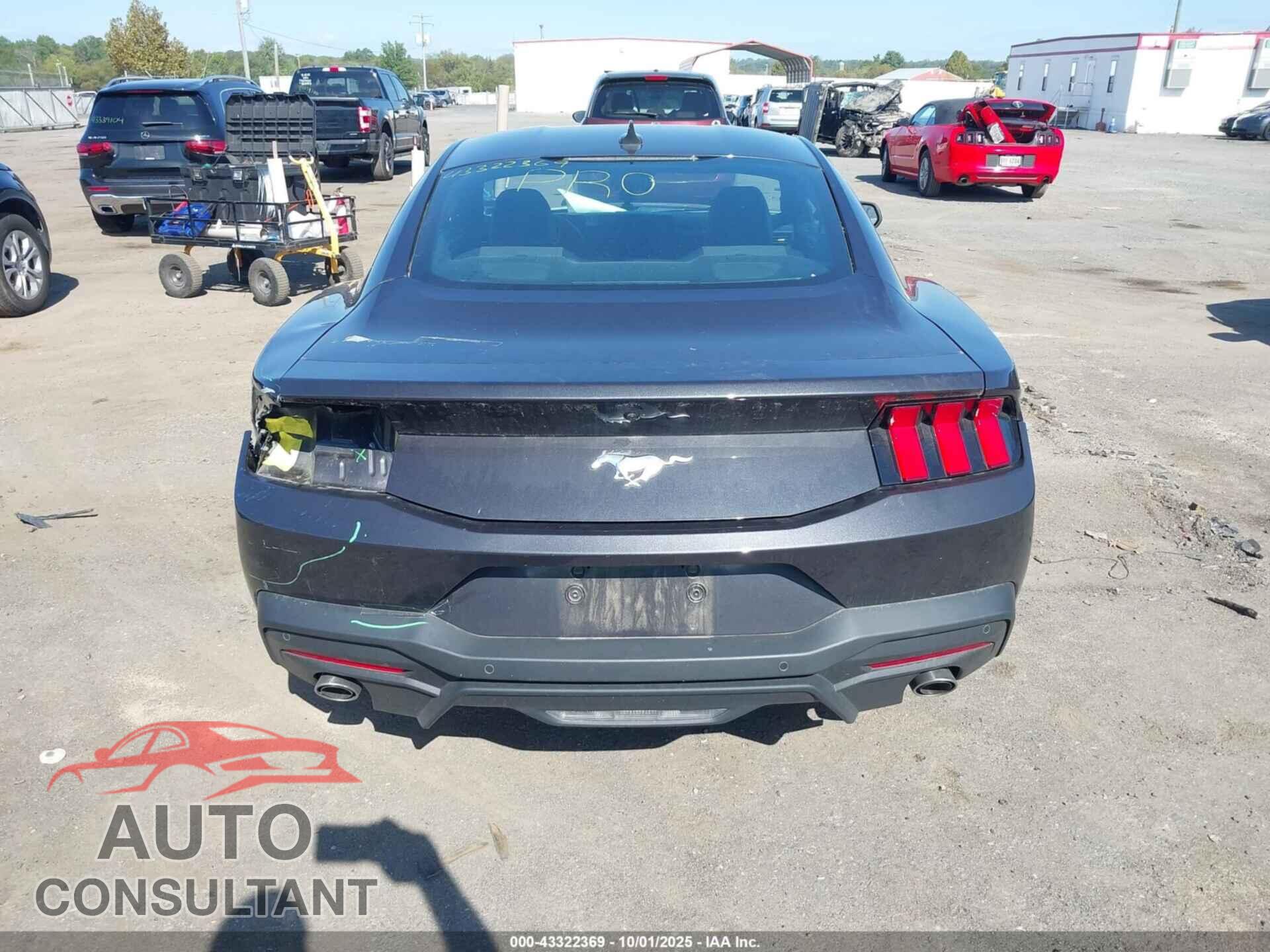 FORD MUSTANG 2024 - 1FA6P8TH1R5114830