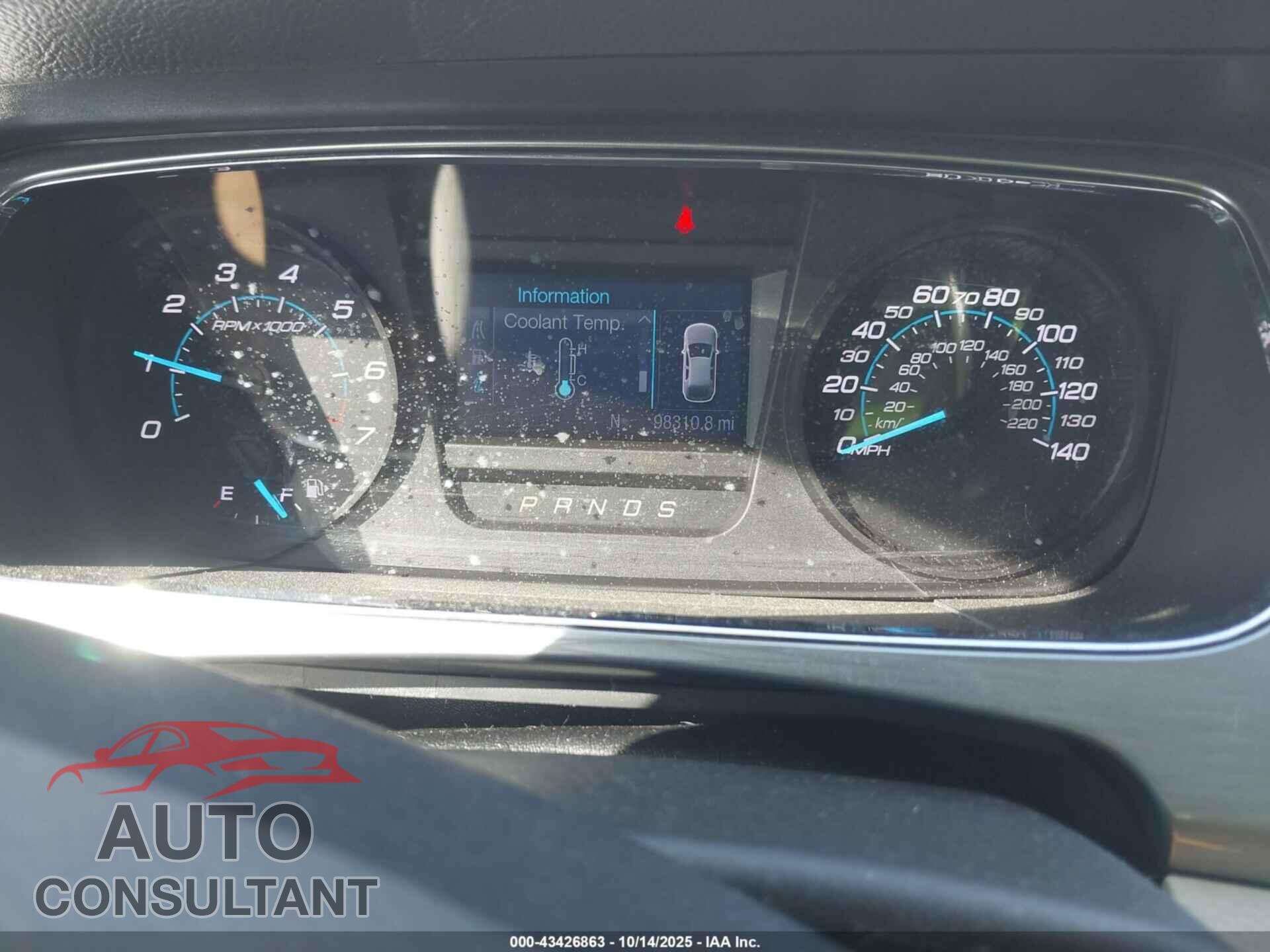 FORD TAURUS 2017 - 1FAHP2E87HG128625