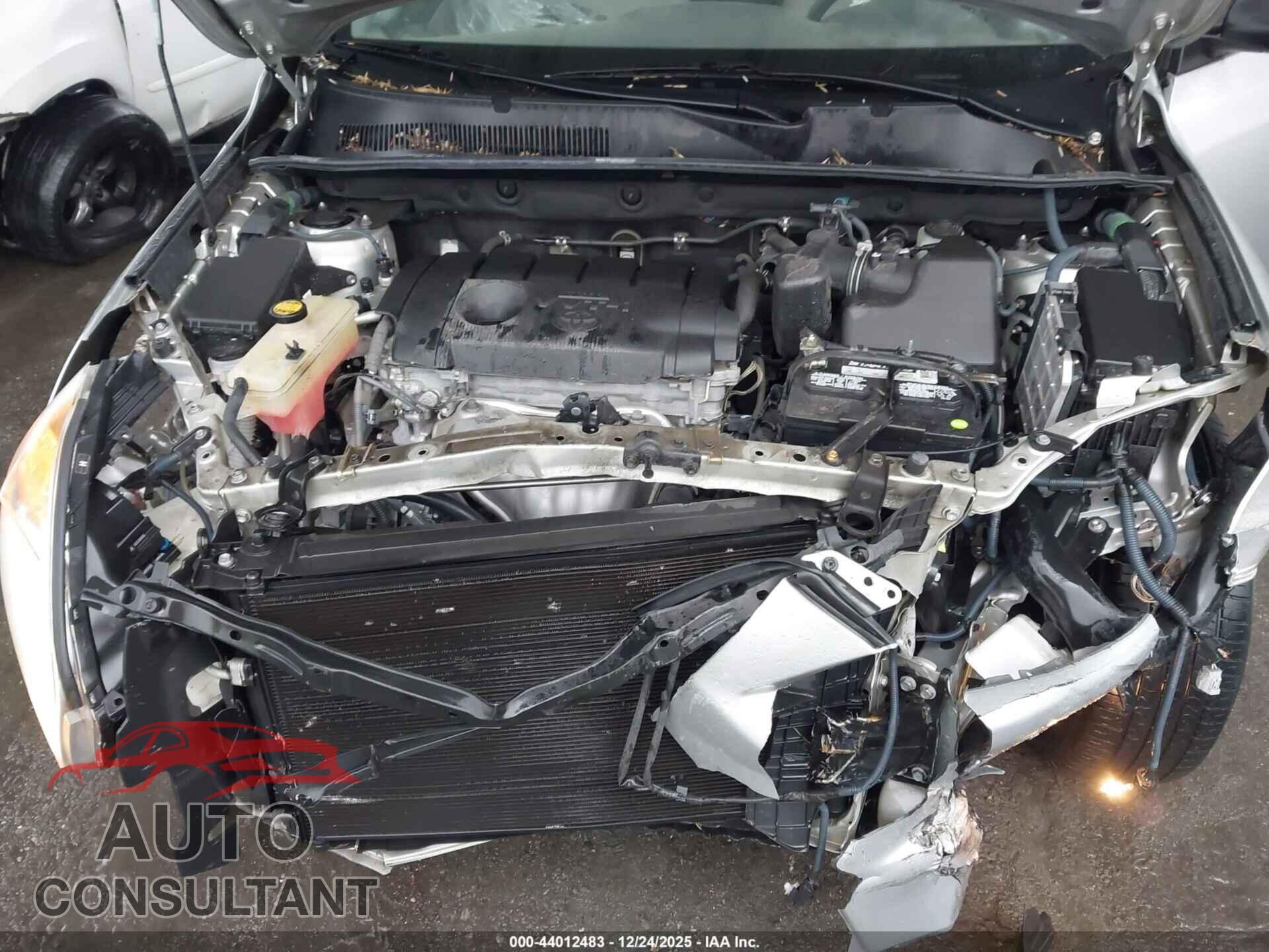 TOYOTA RAV4 2011 - 2T3ZF4DV2BW085098
