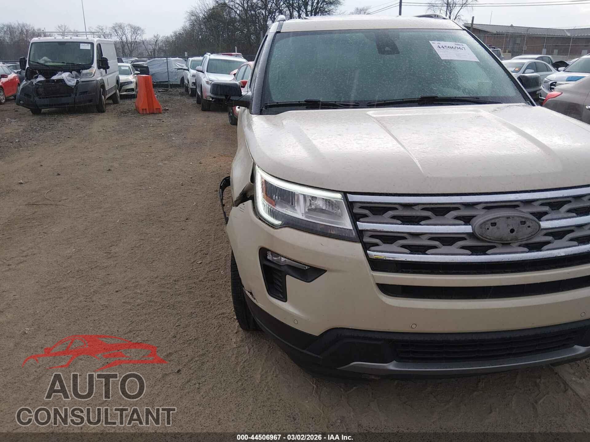 FORD EXPLORER 2018 - 1FM5K7D88JGB39080