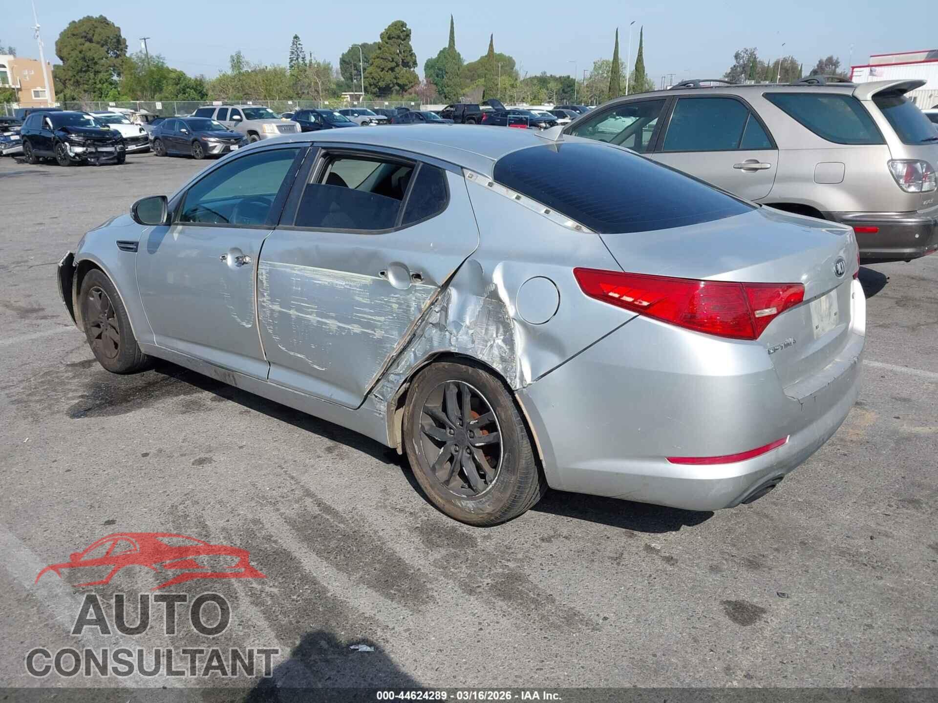KIA OPTIMA 2013 - KNAGM4A70D5442174