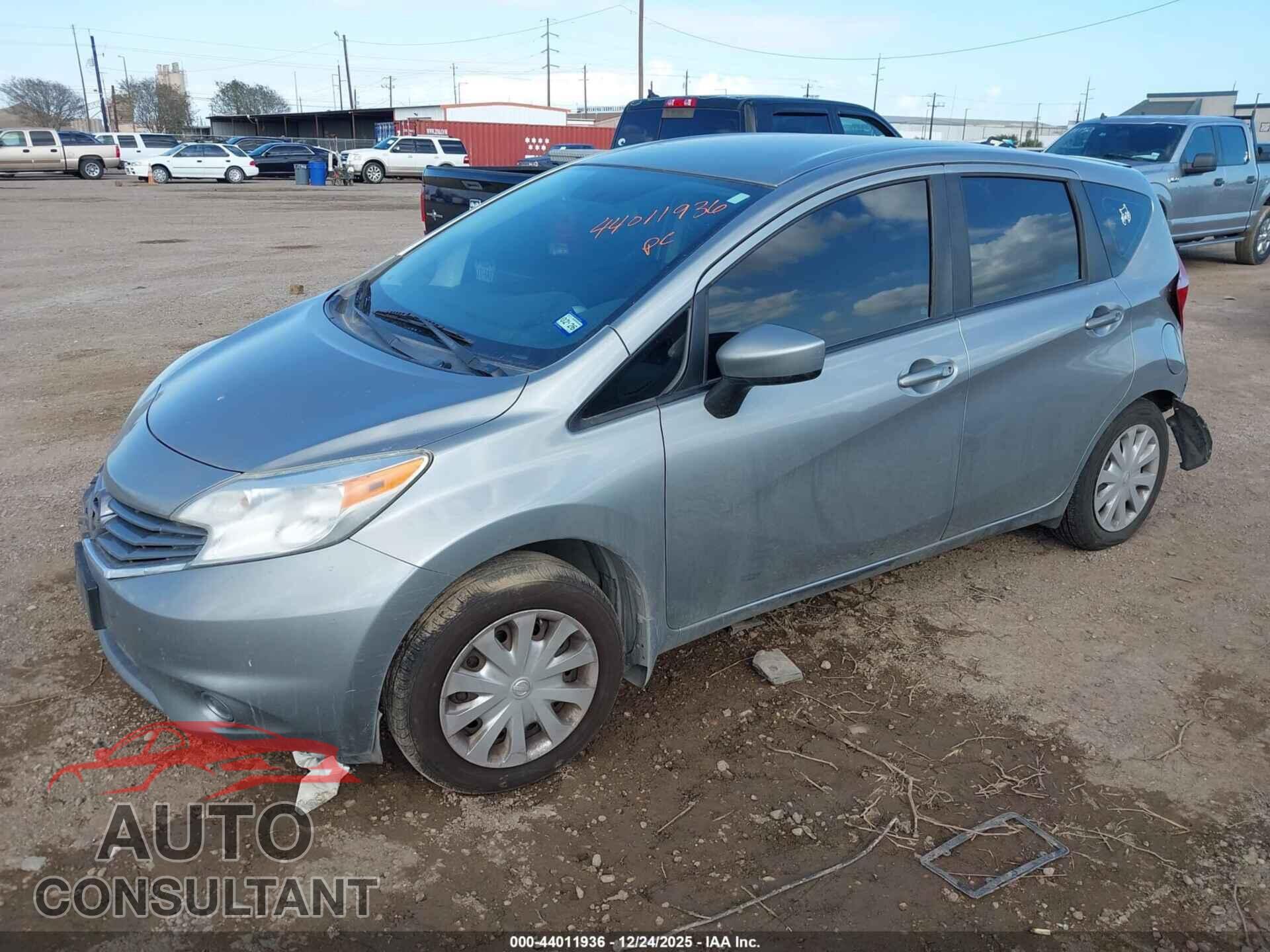 NISSAN VERSA NOTE 2015 - 3N1CE2CP2FL444546