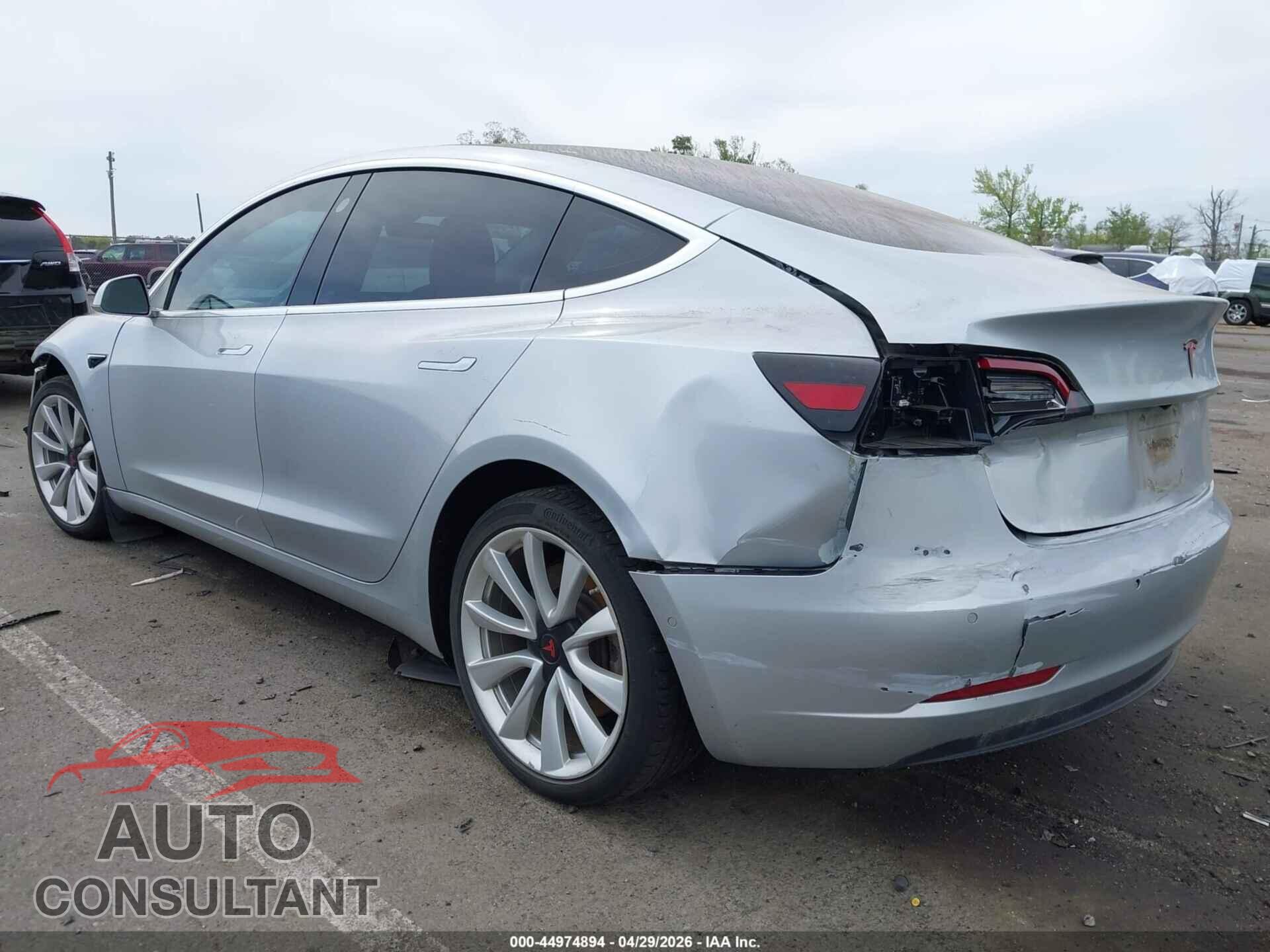 TESLA MODEL 3 2018 - 5YJ3E1EA4JF048531