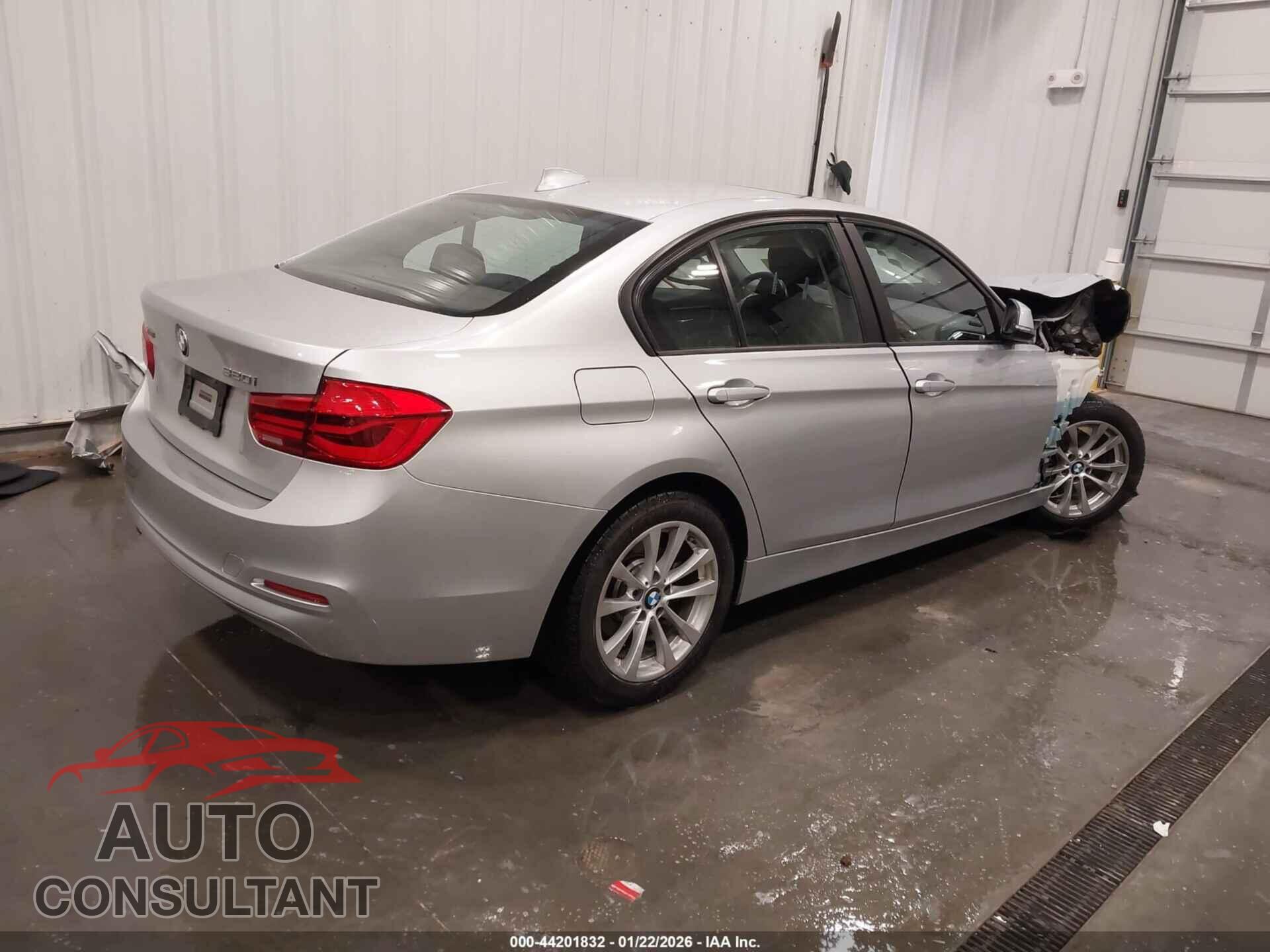 BMW 320I 2016 - WBA8E5G53GNT40904