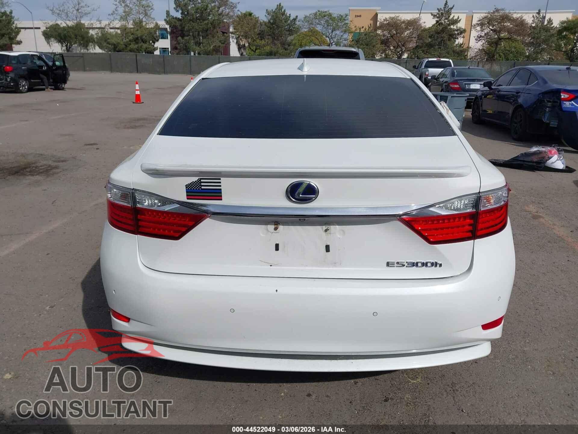 LEXUS ES 300H 2015 - JTHBW1GG0F2091993