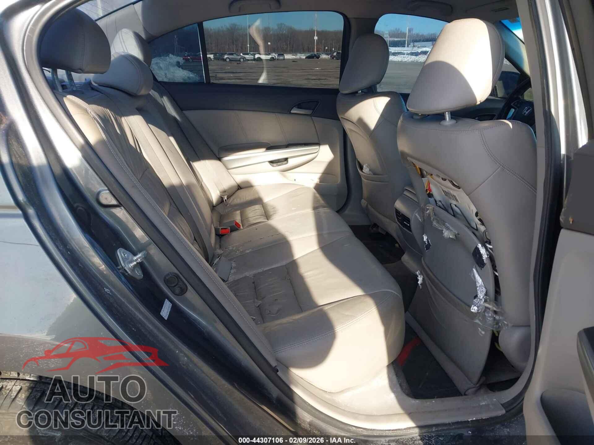 HONDA ACCORD 2010 - 1HGCP2F86AA182835
