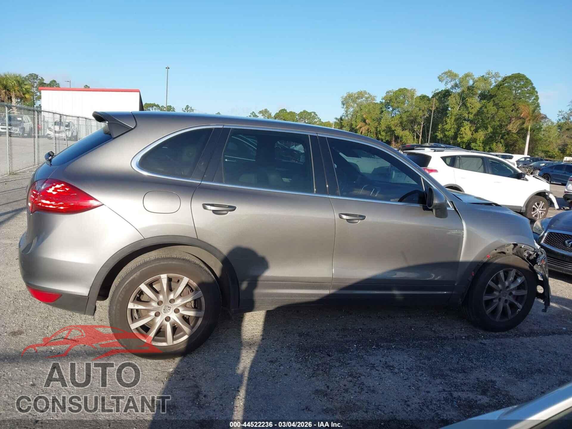 PORSCHE CAYENNE 2011 - WP1AA2A26BLA03305