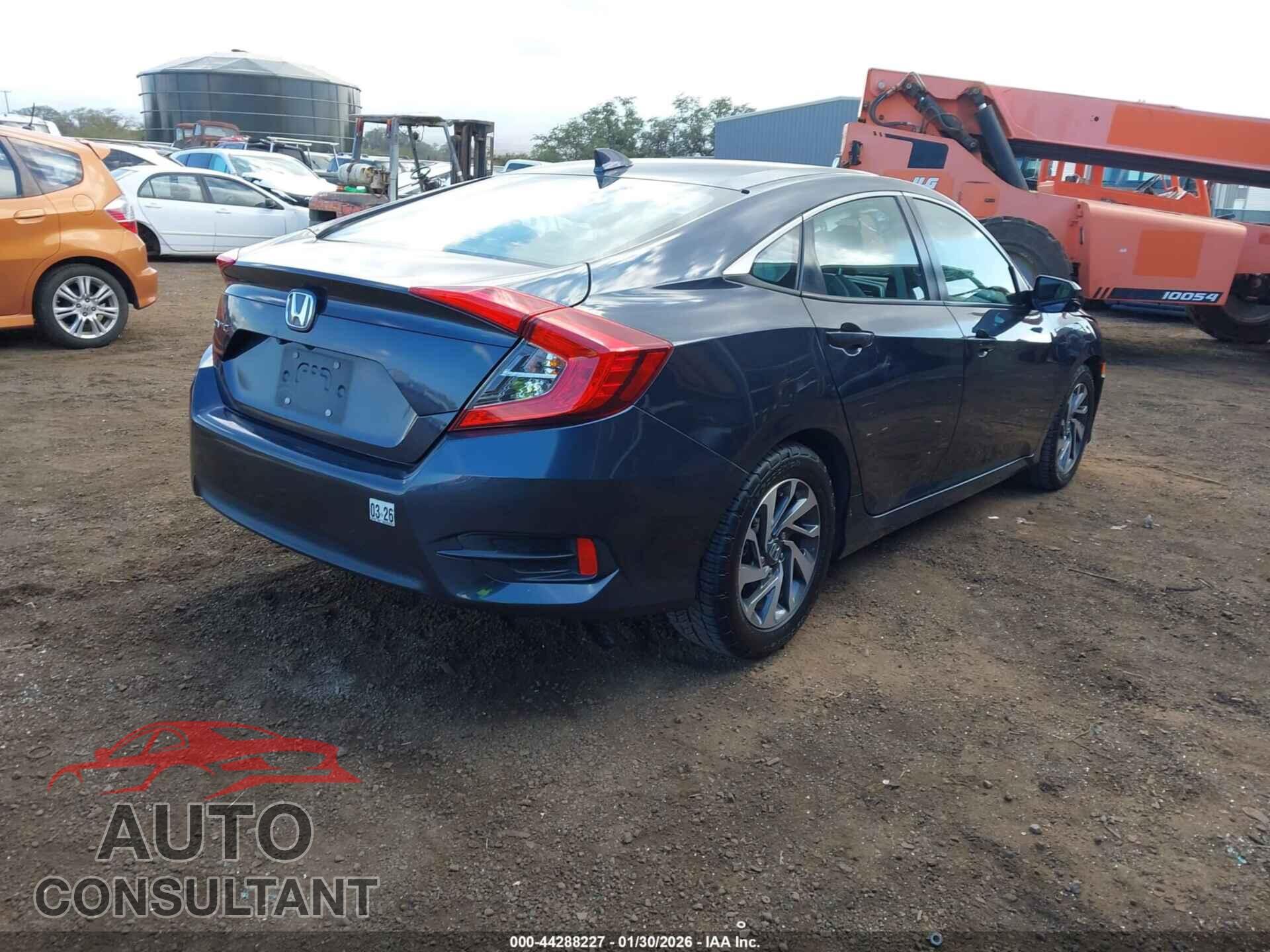 HONDA CIVIC 2018 - 2HGFC2F74JH534571