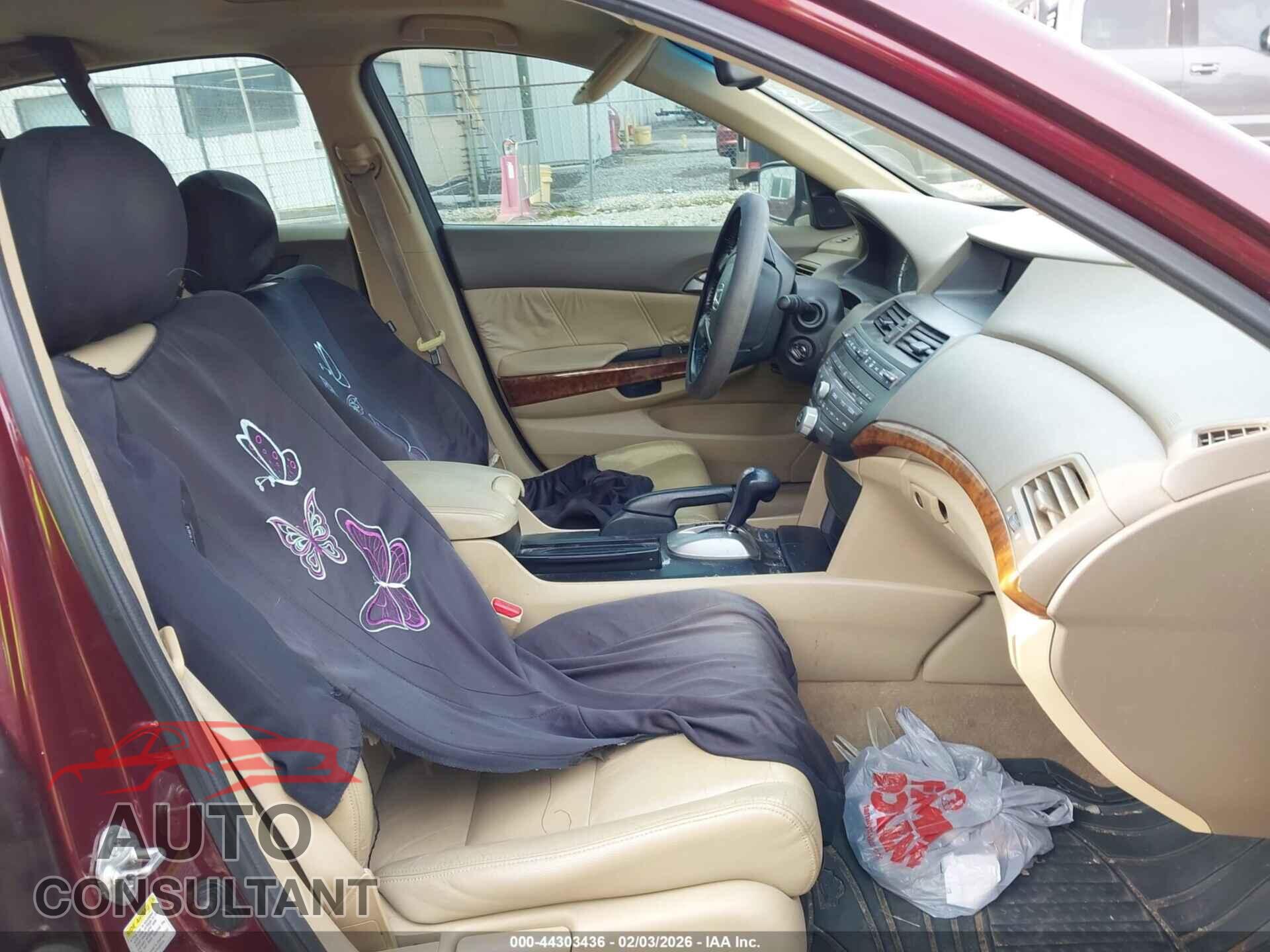 HONDA ACCORD 2010 - 1HGCP2F8XAA121245