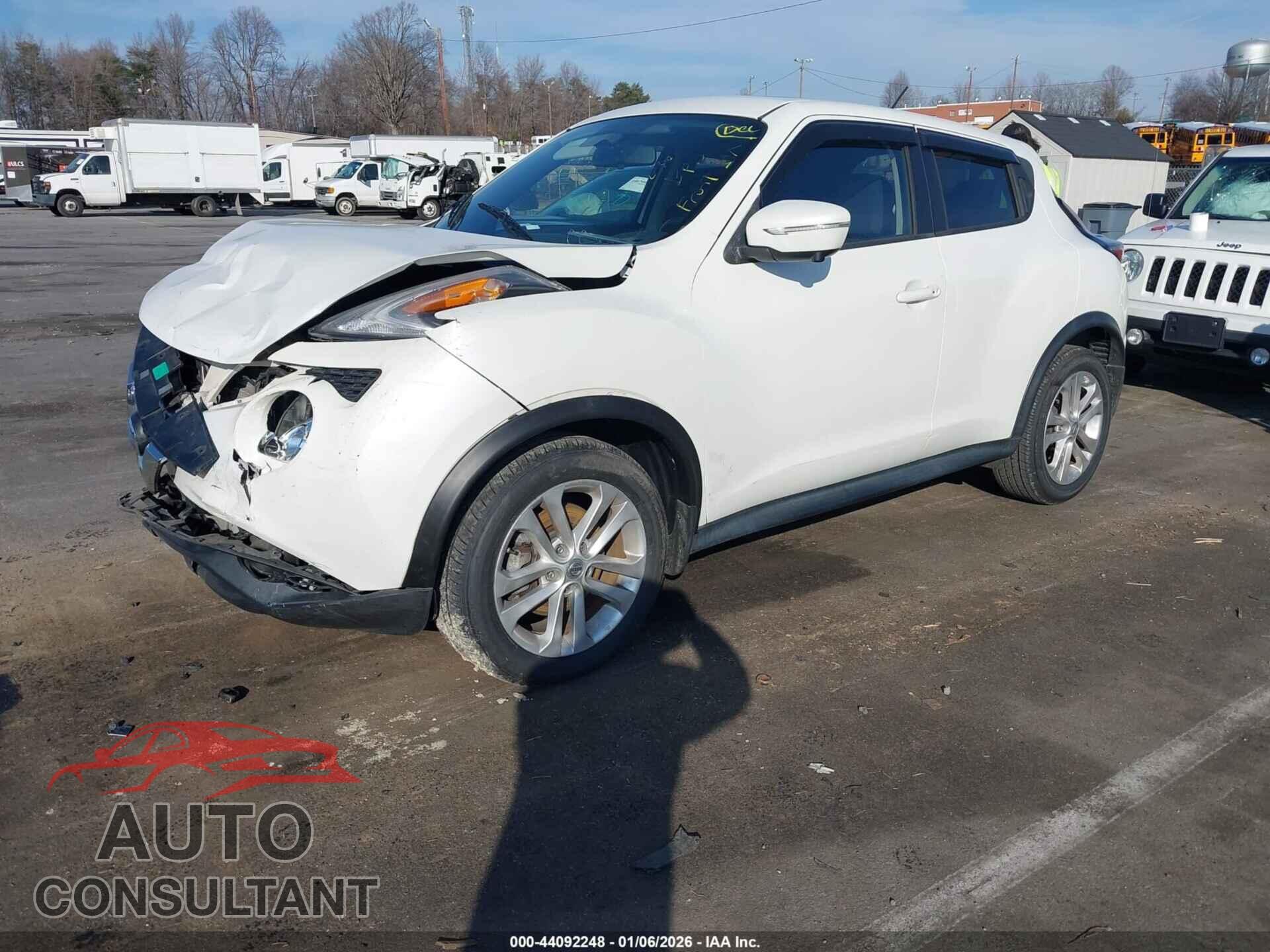 NISSAN JUKE 2015 - JN8AF5MR3FT503073