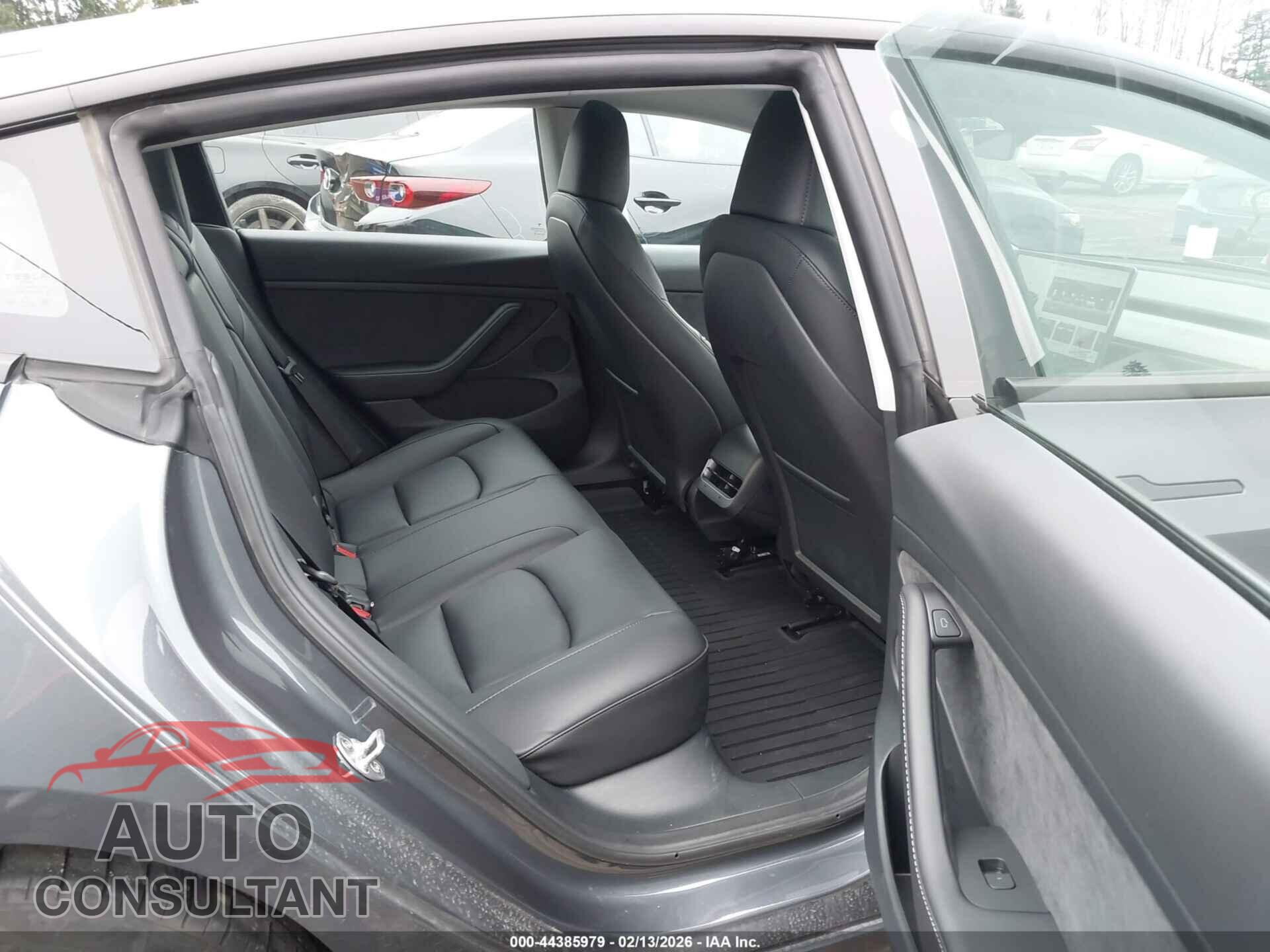 TESLA MODEL 3 2023 - 5YJ3E1EC1PF701407